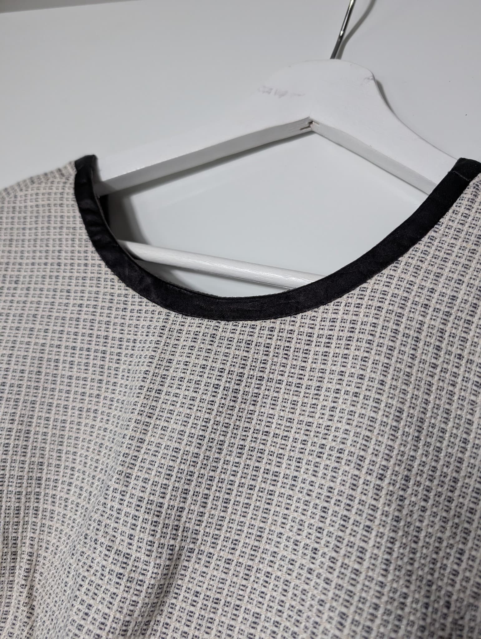 Cue Sleeveless Textured Fit and Flare Dress Grey Women's AU 12 — photo 2 of 8