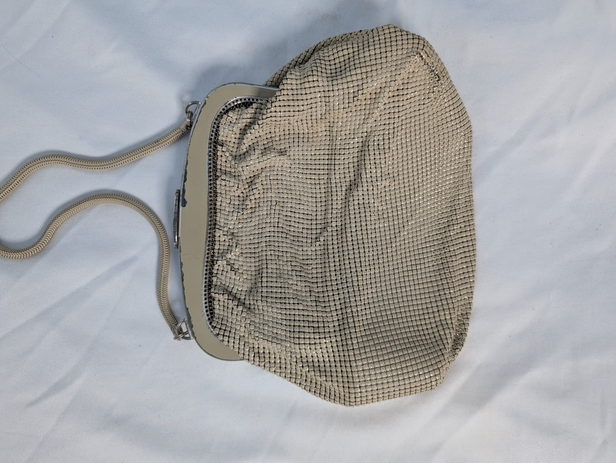 Glomesh Vintage Mesh Clutch Handbag Cream — photo 3 of 9