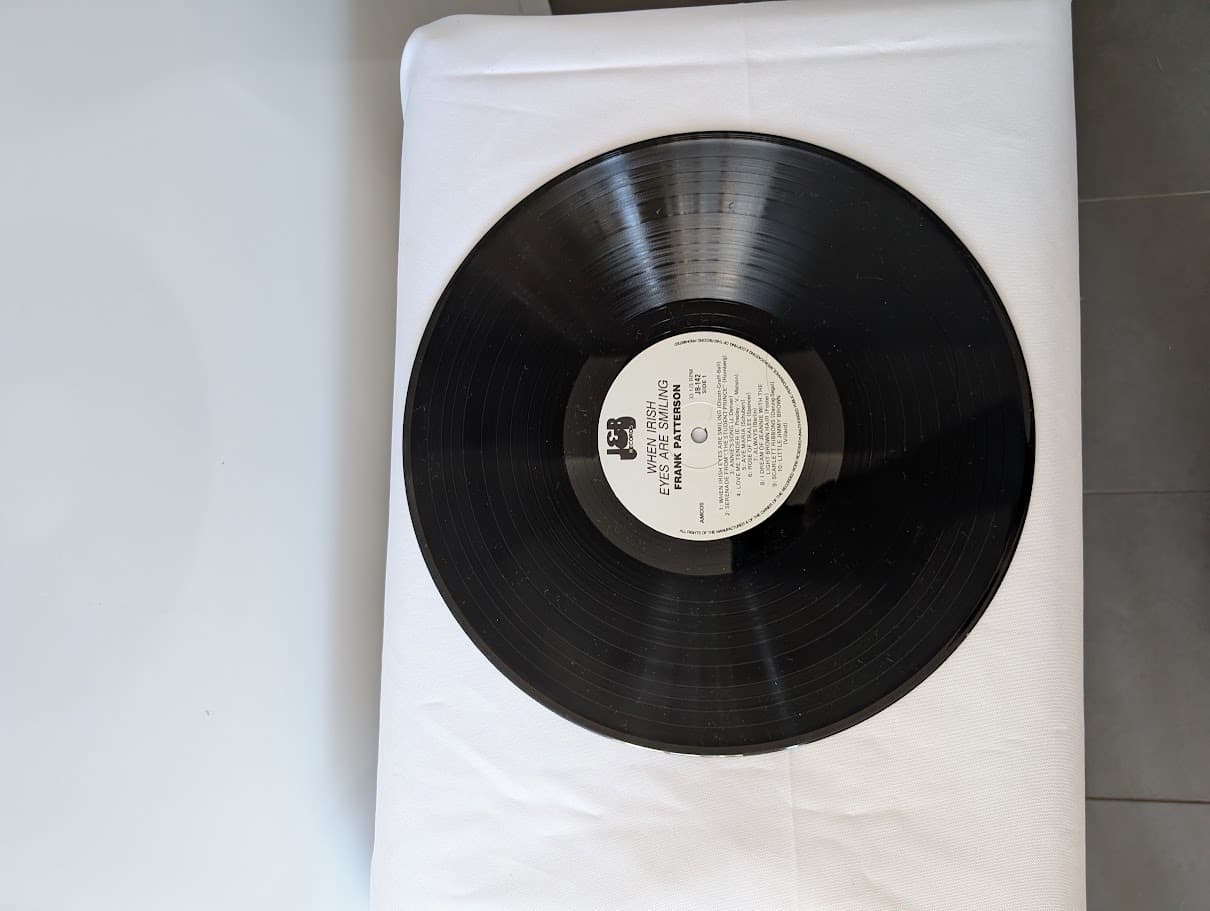 J&B Records Frank Patterson When Irish Eyes Are Smiling Vinyl LP — photo 5 of 6