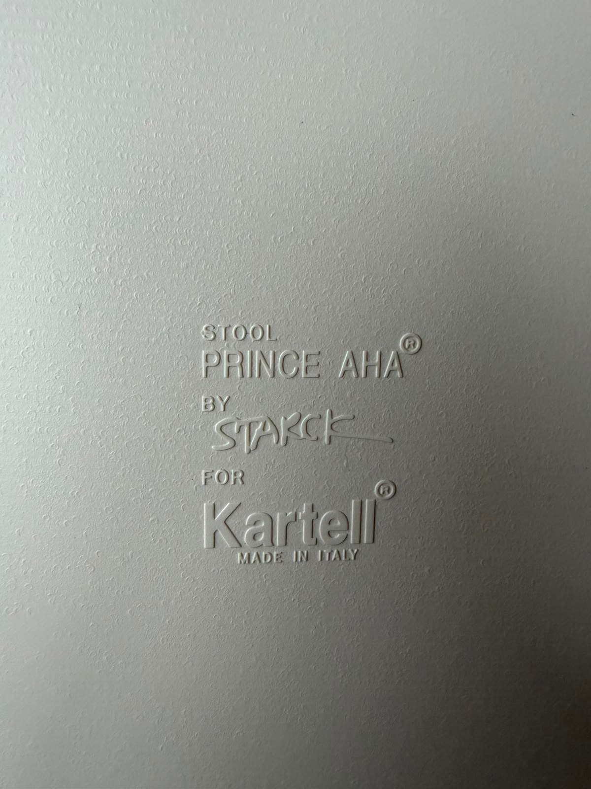 Kartell Prince AHA Stool Philippe Starck Wax White — photo 2 of 6