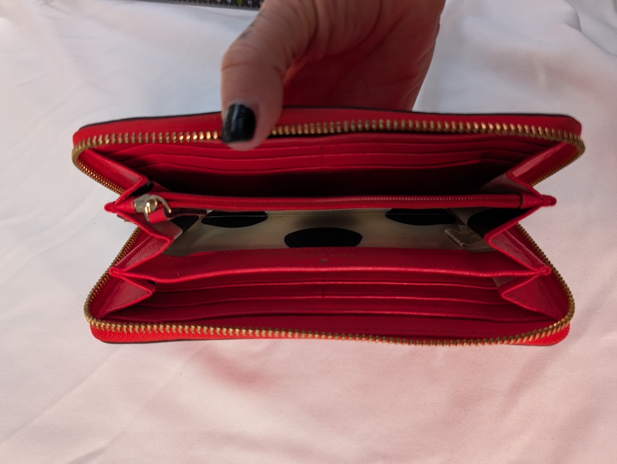 Kate Spade New York Saffiano Leather Zip Around Continental Wallet Red — photo 5 of 10