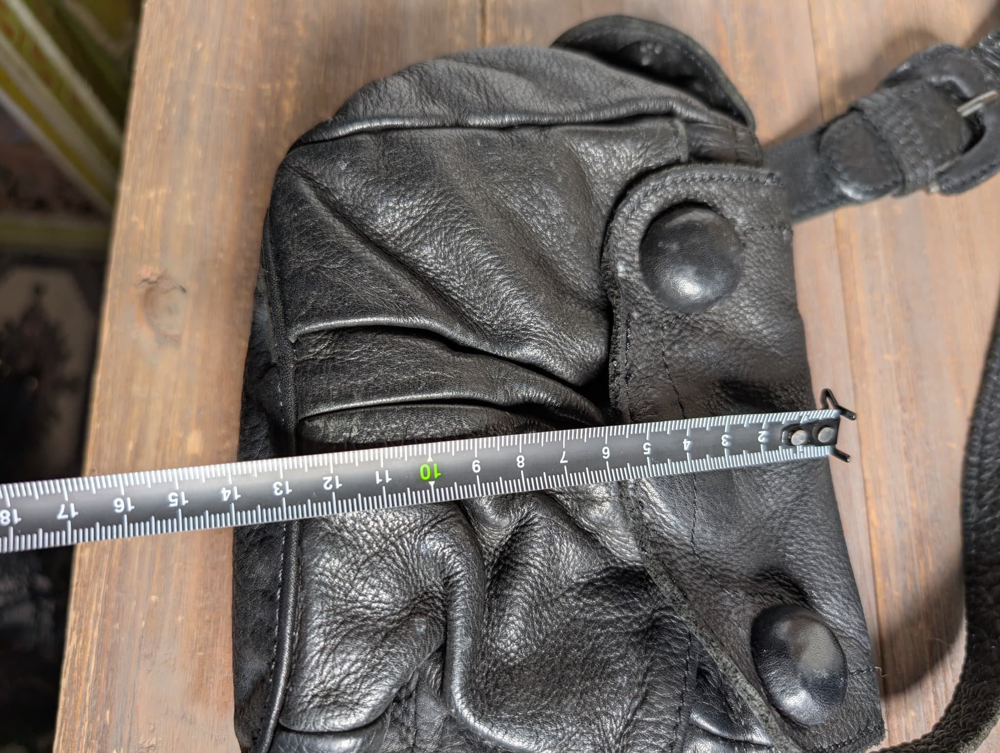 Saba Leather Crossbody Bag Black — photo 8 of 9