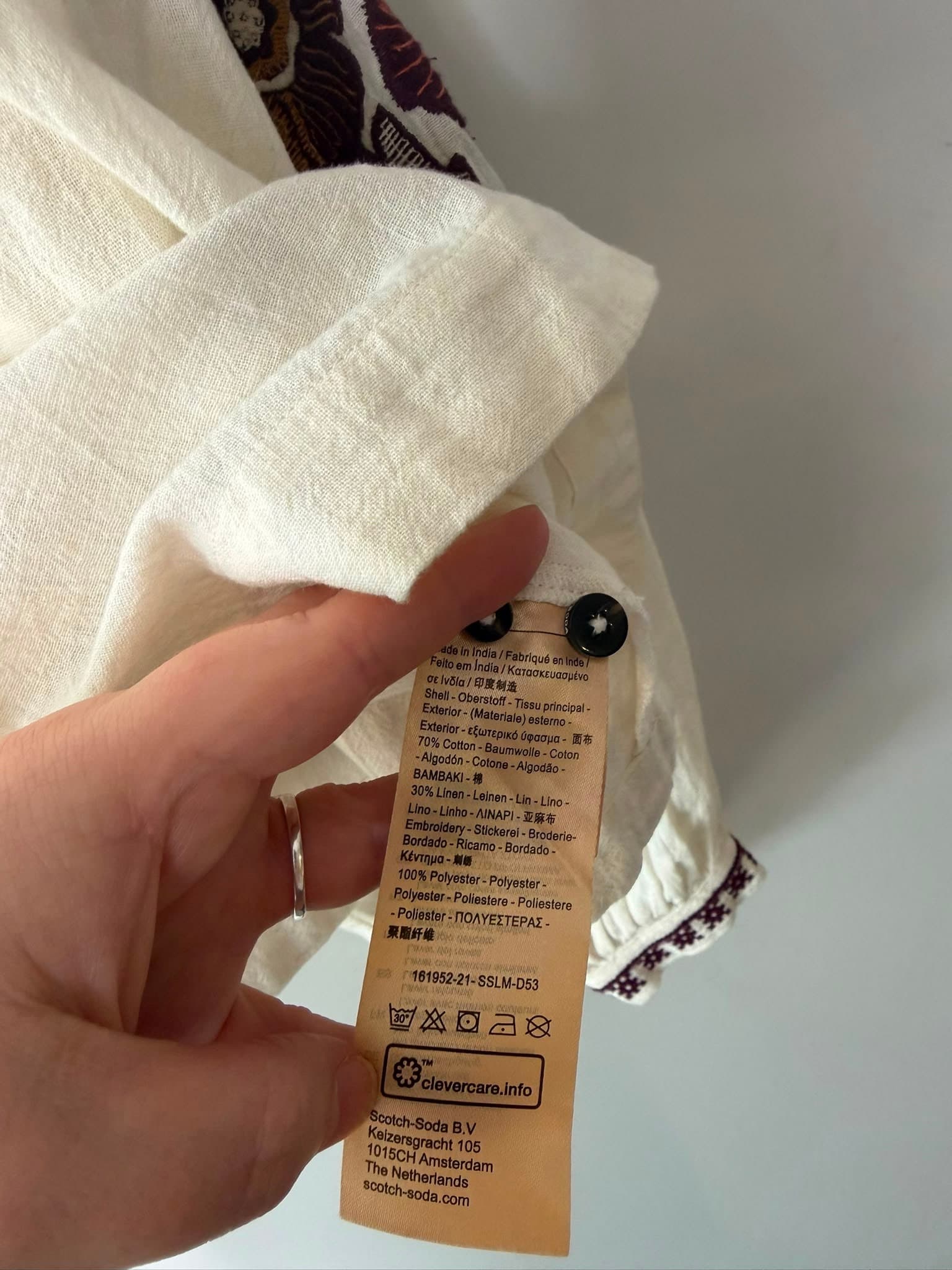 Scotch & Soda Maison Scotch Embroidered Sleeve Blouse Cream — photo 3 of 5
