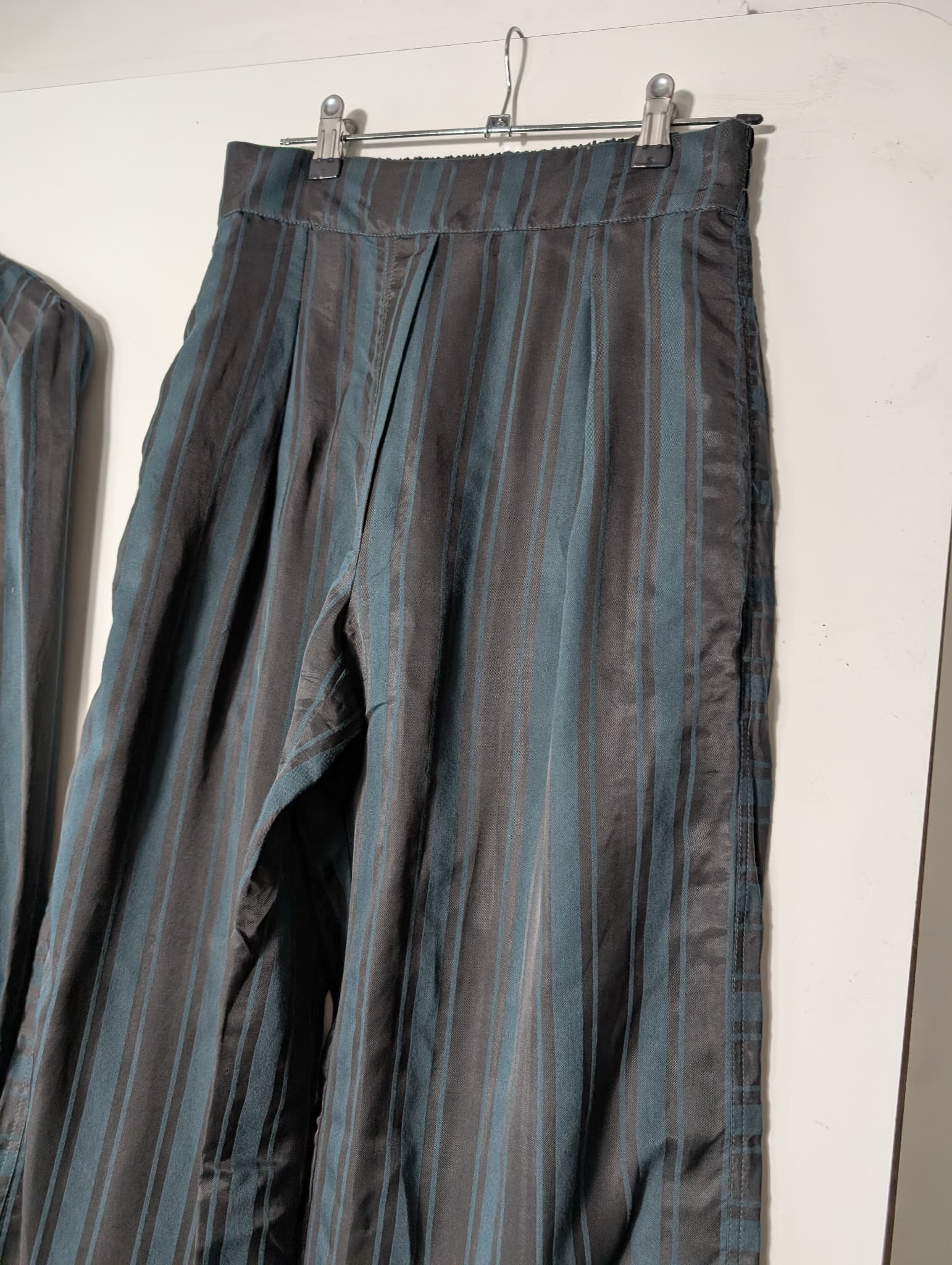Silk Stripe Shirt and Wide Leg Trouser Set Dark Grey Size M — photo 3 of 8