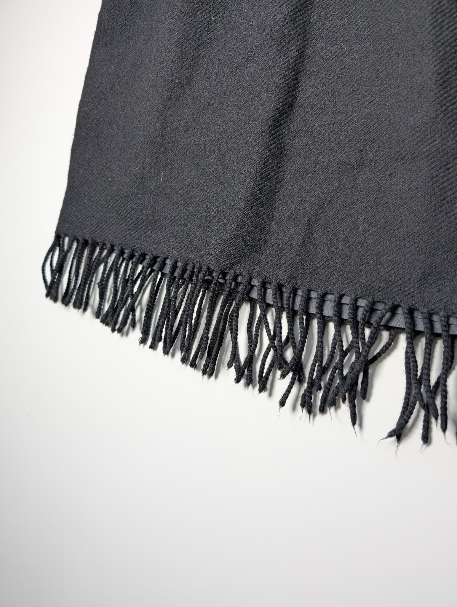 Trent Nathan Wool Blend Mini Skirt Black Fringed Hem Size 12 — photo 2 of 8