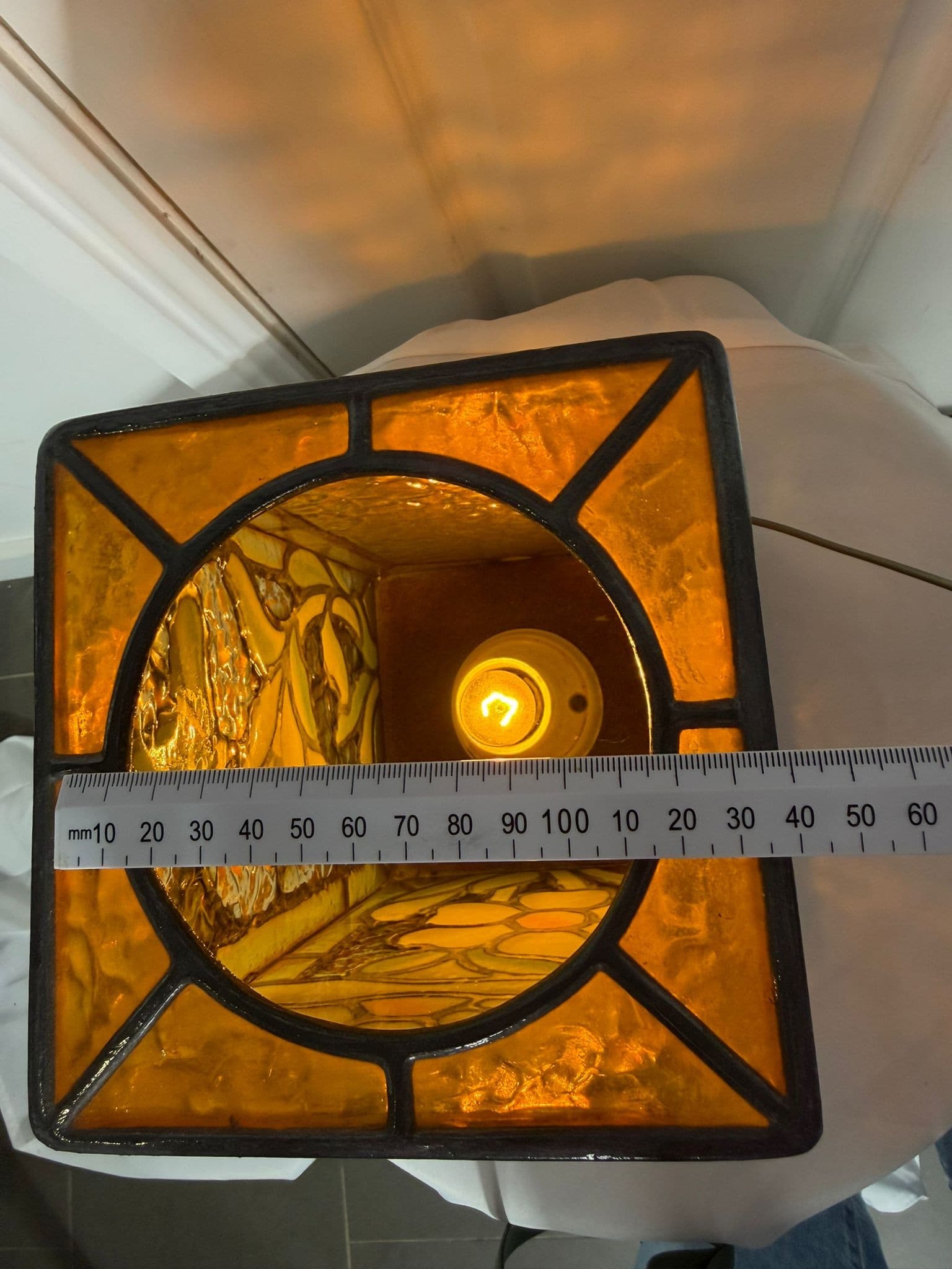 Vintage Leadlight Works Peaston Floral Stained Glass Table Lamp — photo 6 of 8