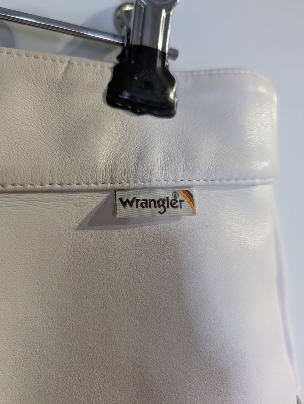 Wrangler White Faux Leather Fringe Mini Skirt - Women's Size 10 — photo 4 of 6