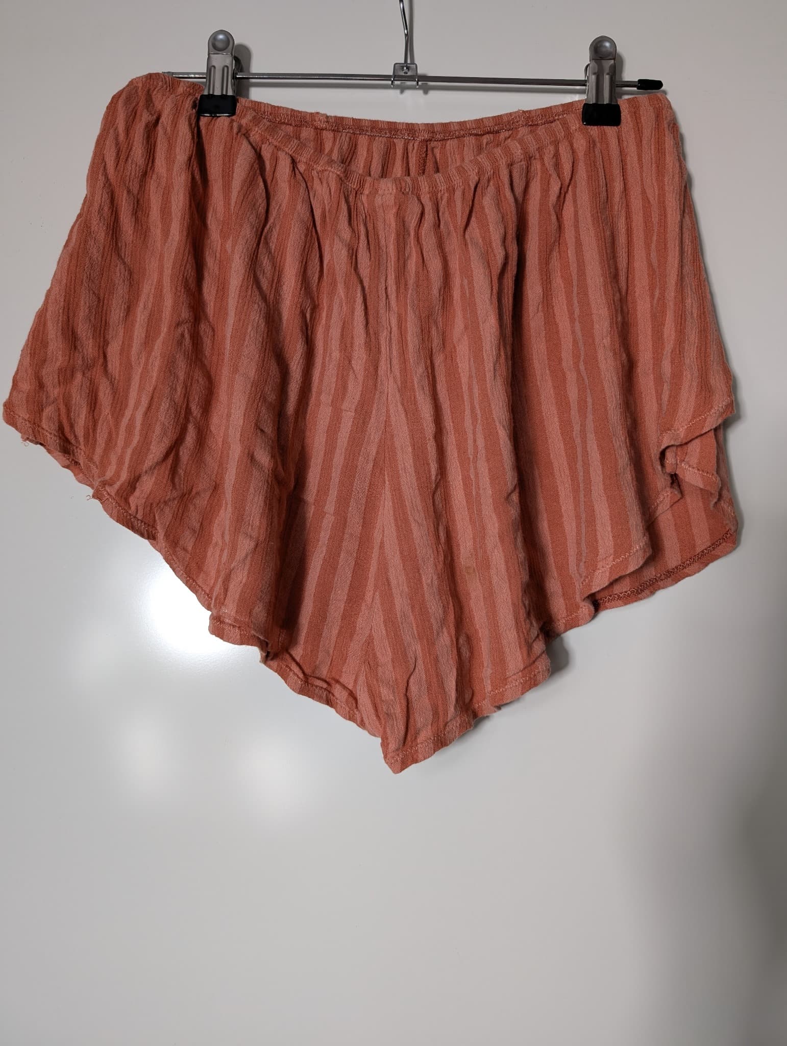 Zulu & Zephyr Striped Gauze Dolphin Hem Shorts Terracotta Size 10 — photo 4 of 8