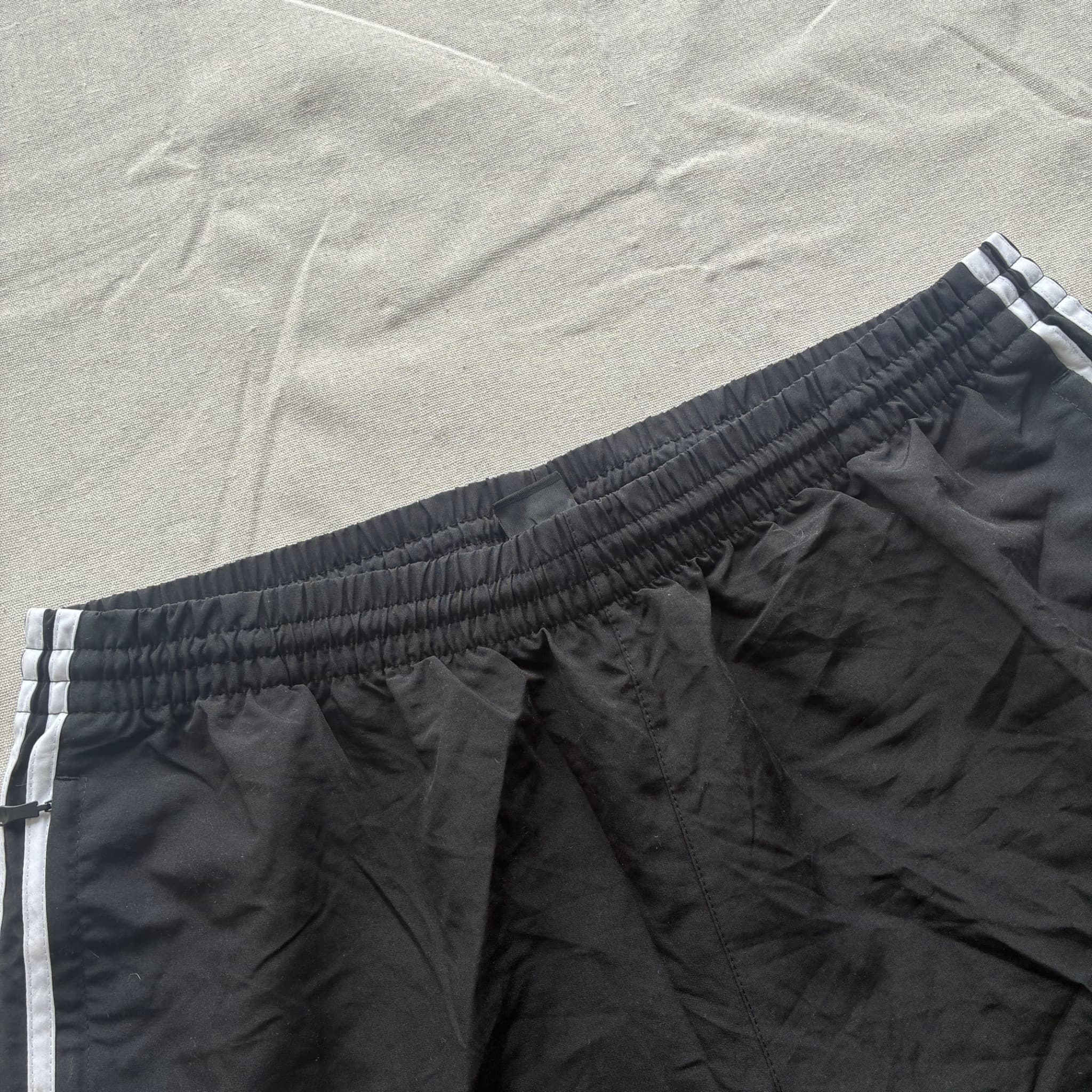 Adidas Men's Black And White Three-Stripe Athletic Shorts XL — photo 3 of 6