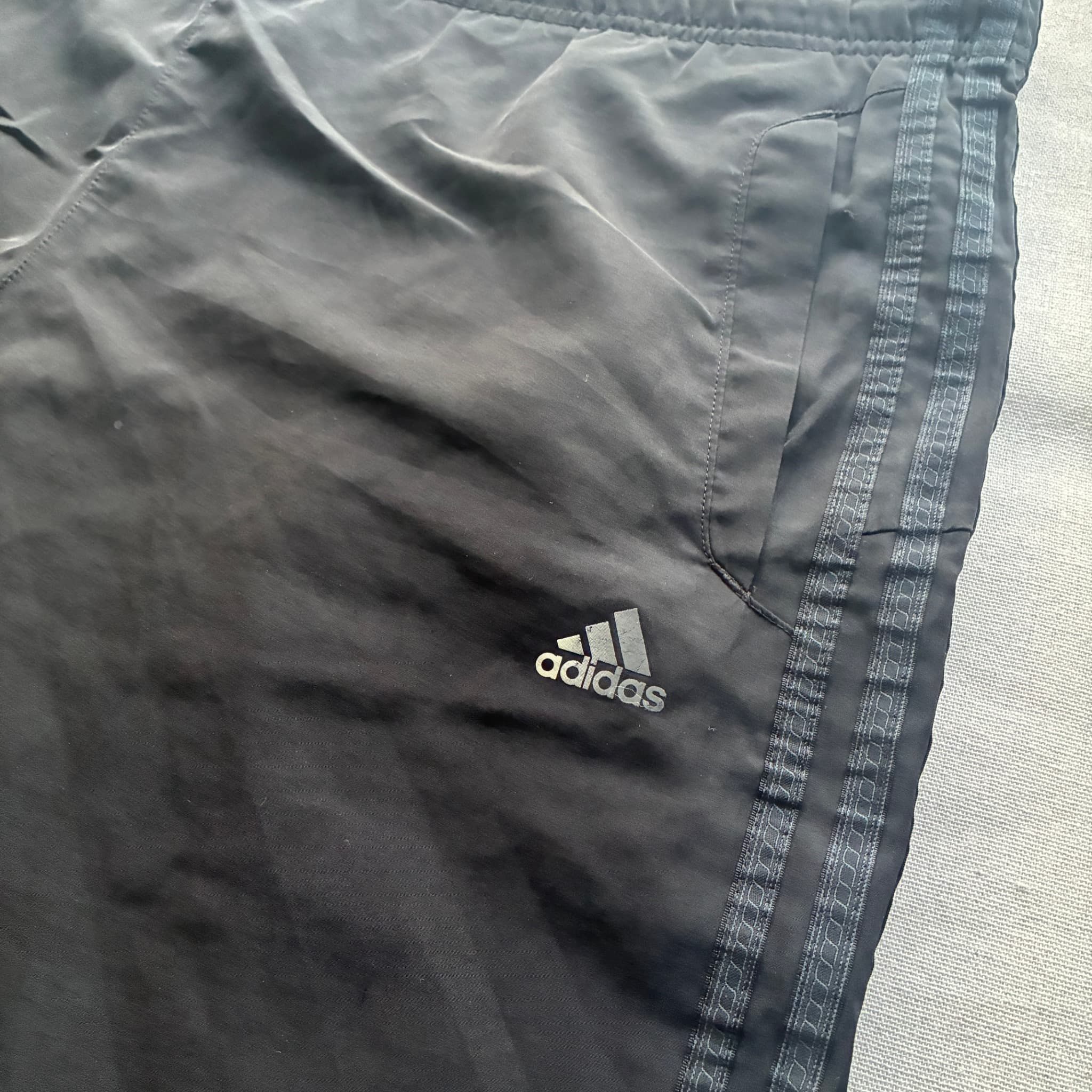 Adidas Men's Black Athletic Training Shorts With Side Panels Size L — photo 3 of 9