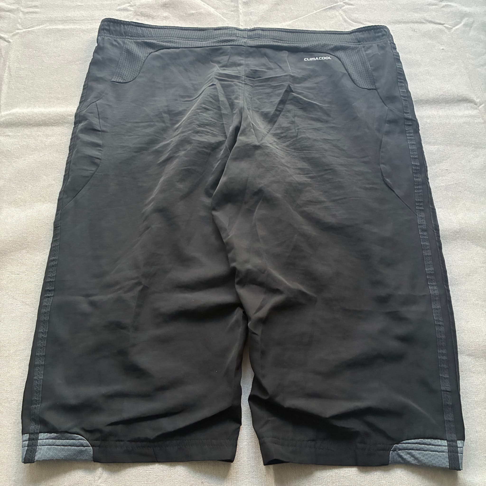 Adidas Men's Black Athletic Training Shorts With Side Panels Size L — photo 5 of 9