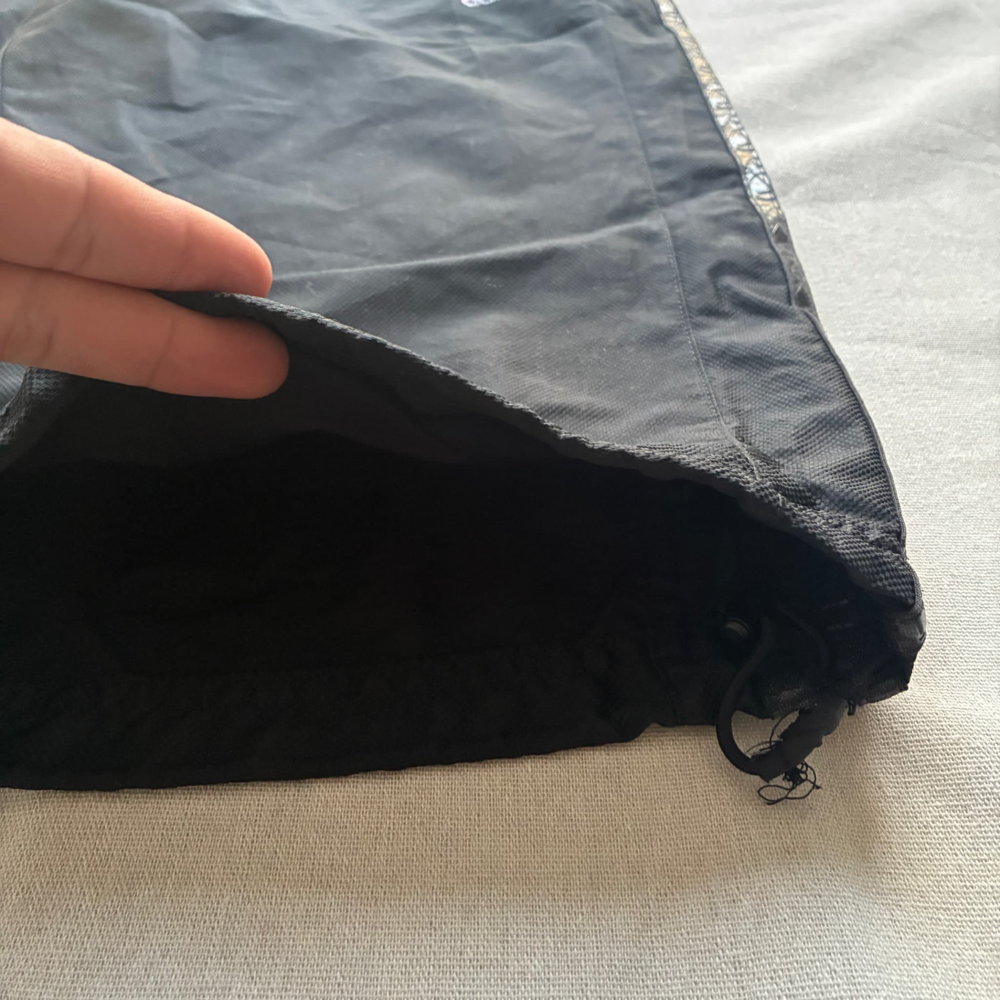 Adidas Vintage Nylon Three-Quarter Length Athletic Shorts Black XL — photo 2 of 7
