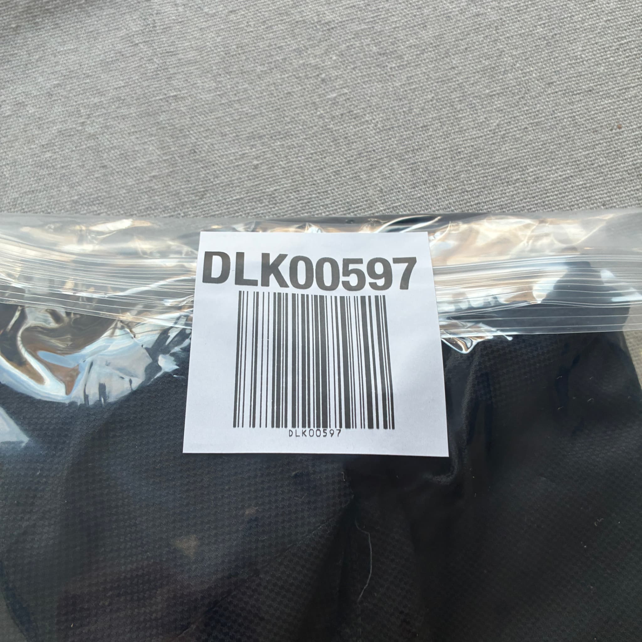 Adidas Vintage Nylon Three-Quarter Length Athletic Shorts Black XL — photo 7 of 7