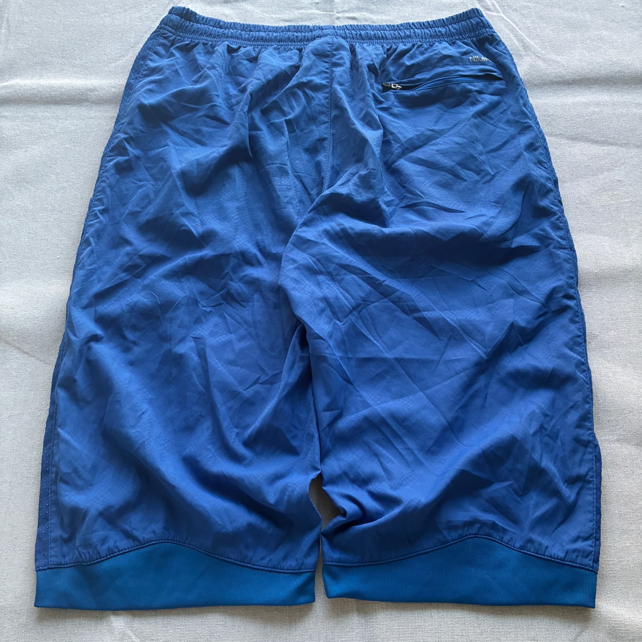Nike Vintage Blue and Yellow Athletic Shorts XXL — photo 5 of 8