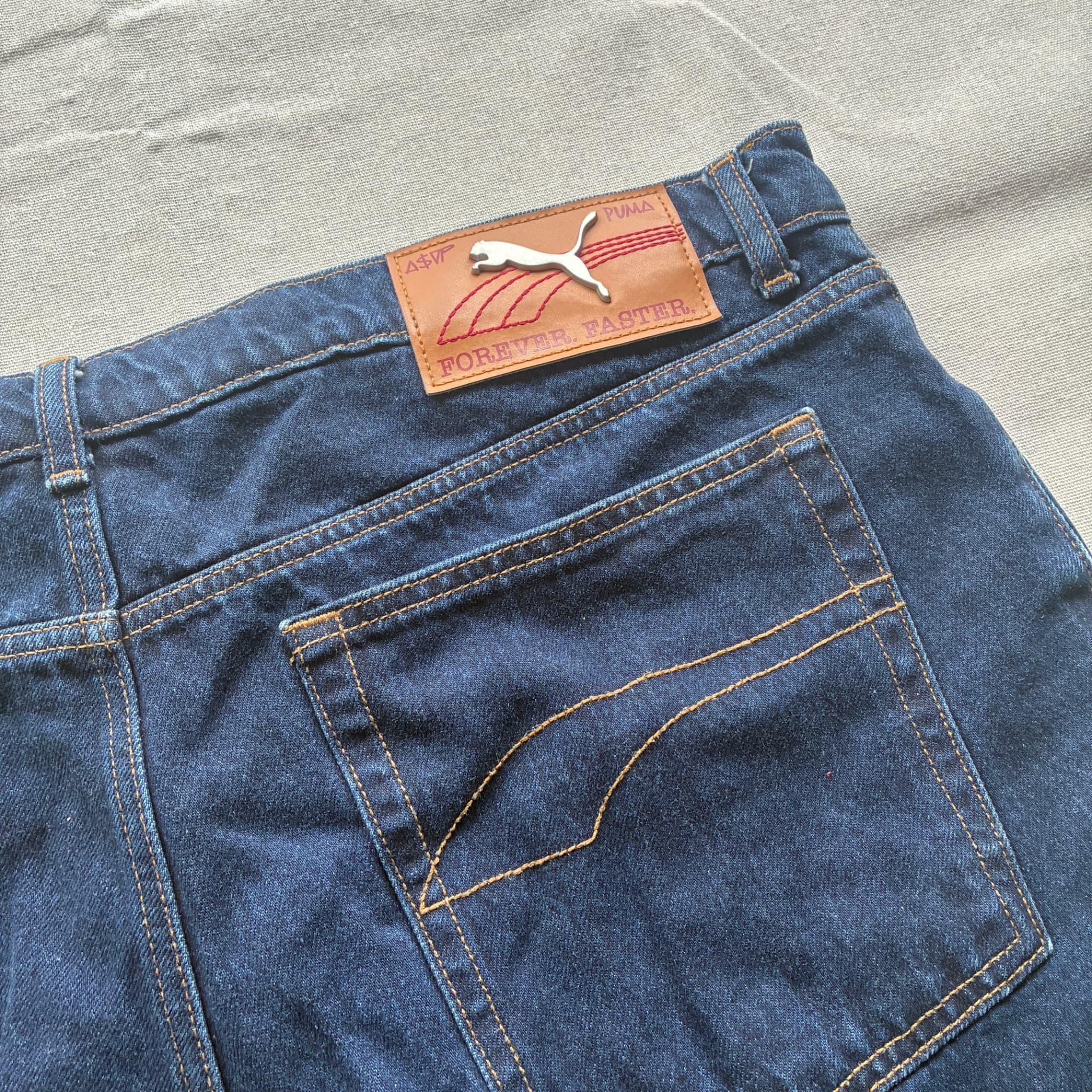 Vintage Puma Denim Shorts Blue Large Logo Print Size 36 — photo 6 of 8