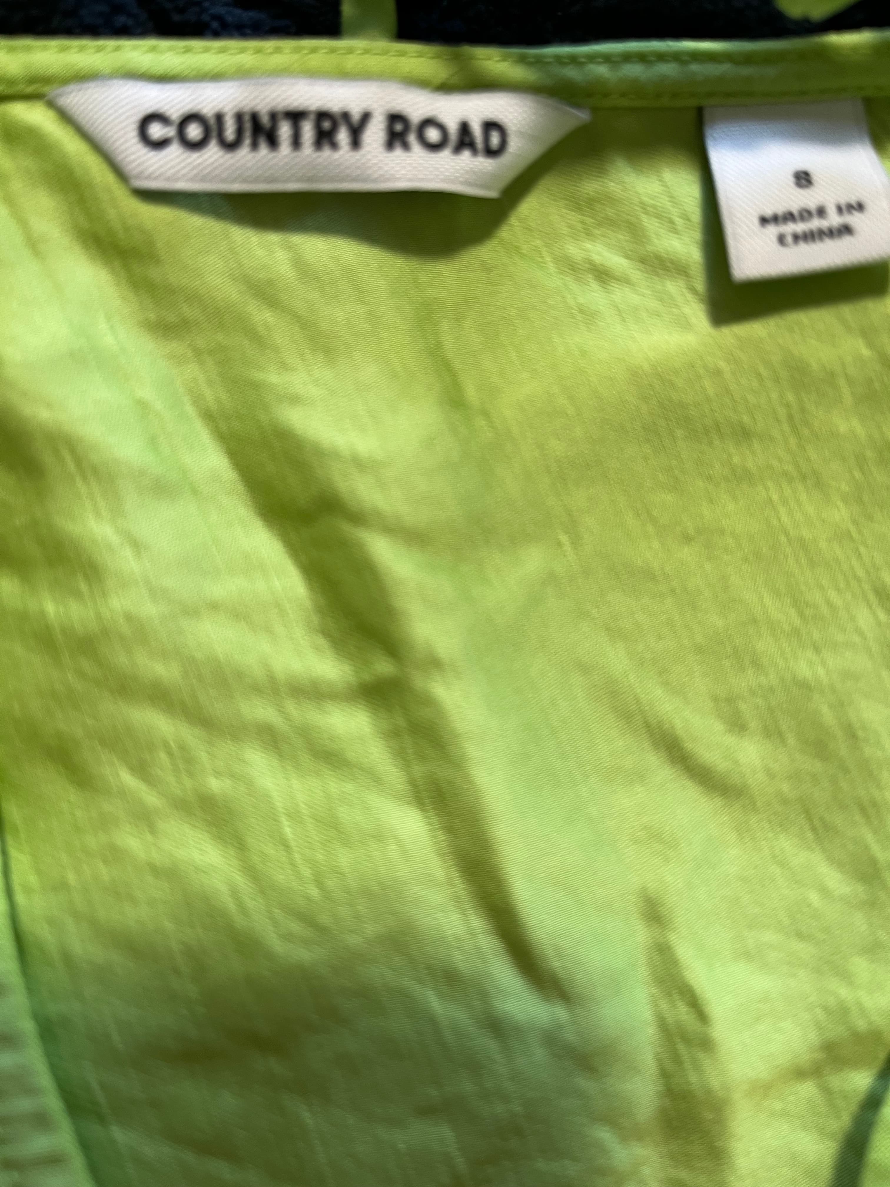 Country Road Lime Green Linen Blend V-Neck Balloon Sleeve Blouse Size 8 — photo 4 of 5