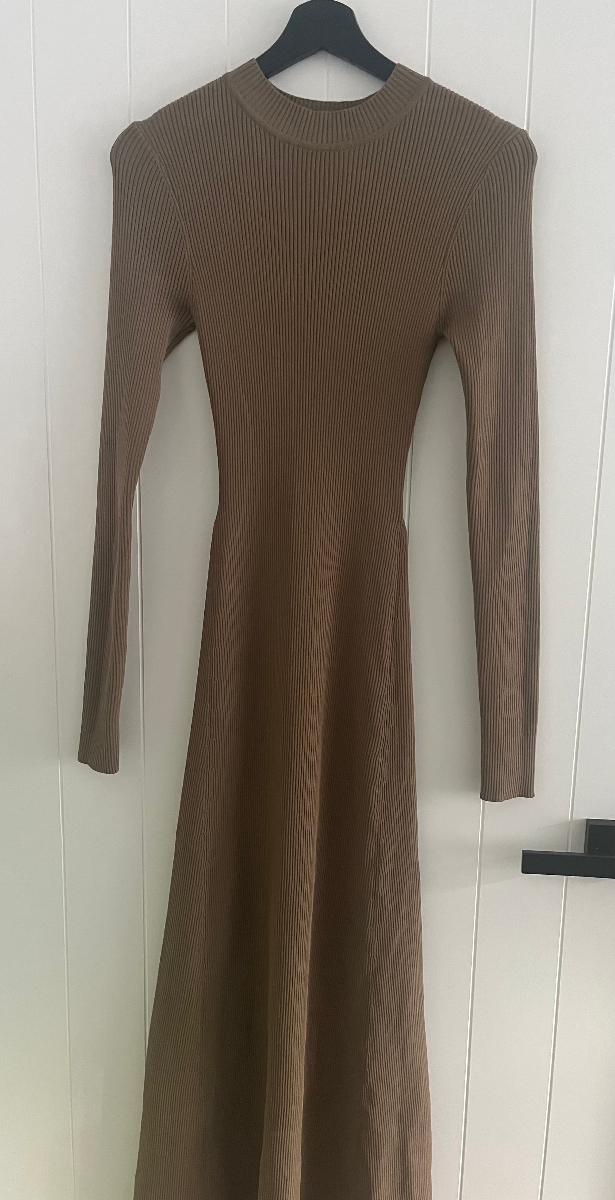 DISSH Ribbed Knit Long Sleeve Midi Dress Brown Size M — photo 2 of 6