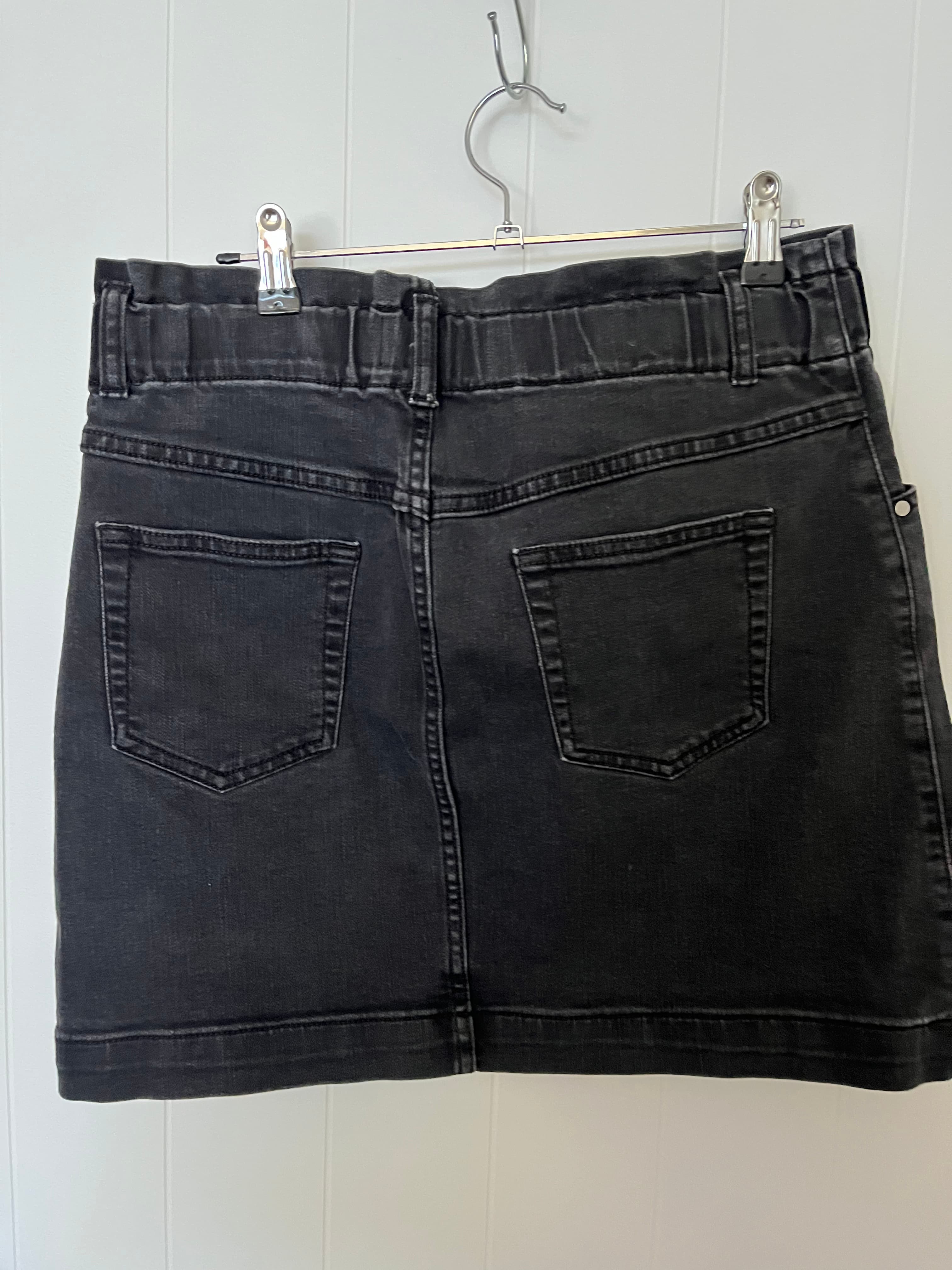 Seed Heritage Black Denim Paperbag Waist Mini Skirt Size 12 — photo 2 of 3