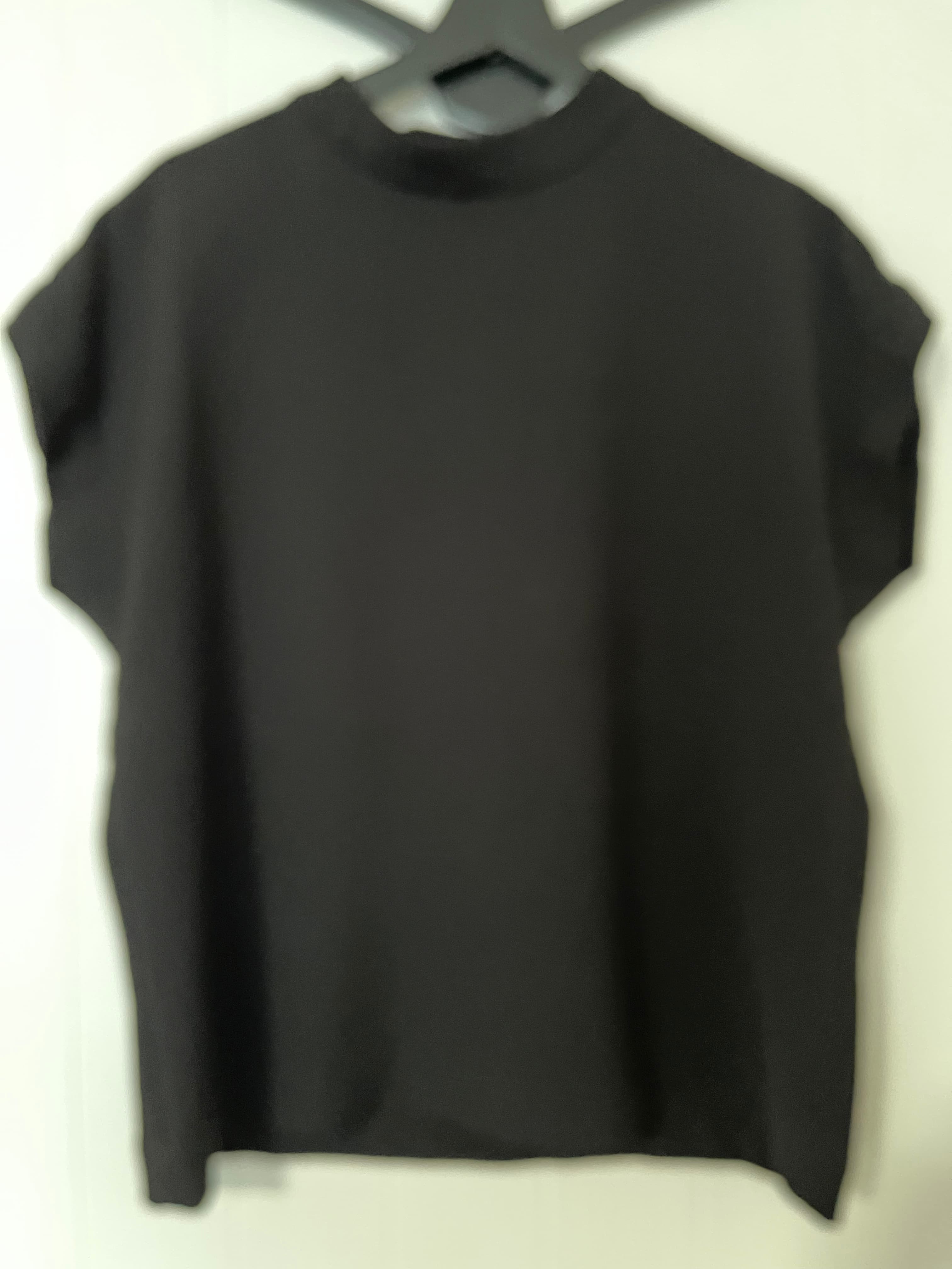 Seed Heritage Black Mock Neck Cap Sleeve Top Size 10