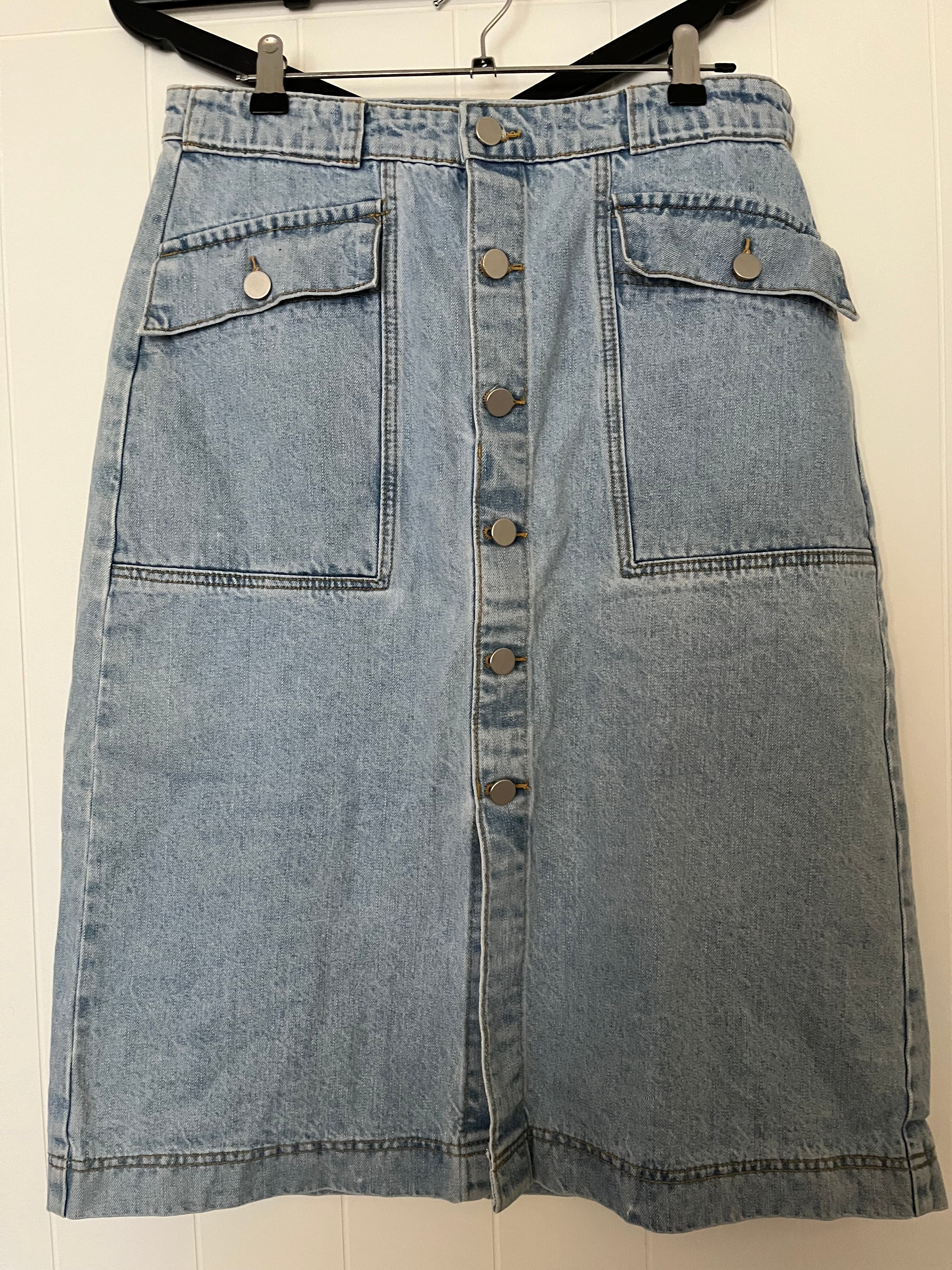 seed Light Wash Denim Button-Front Utility Skirt Size 10