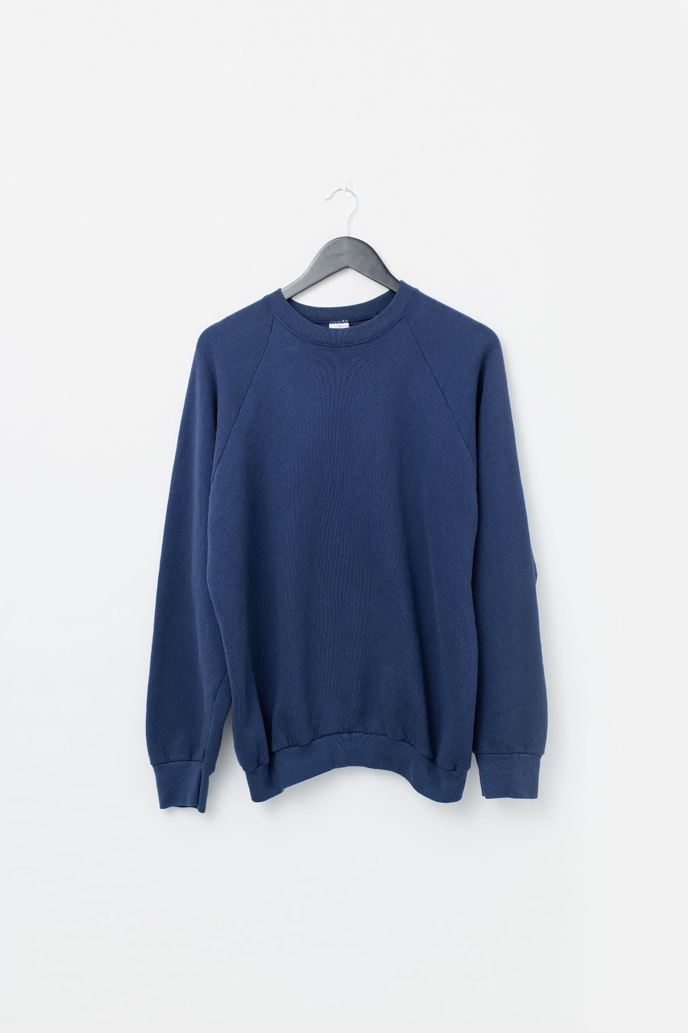 Vintage 90's Blank Raglan Sweatshirt