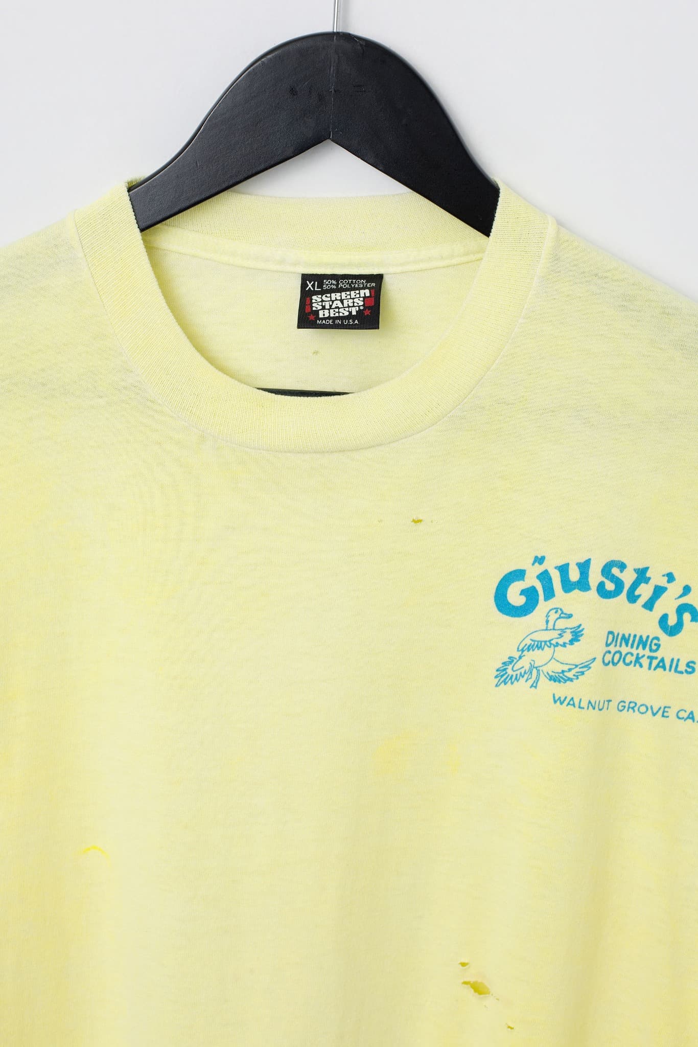 Vintage Distressed 90's Giusti's Dining Workwear T-Shirt — photo 3 of 3