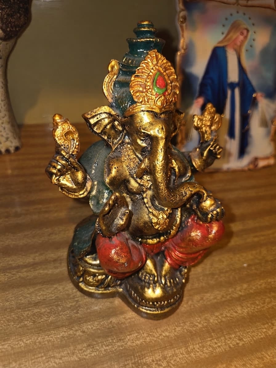 Ganesha Hindu Deity Resin Figurine Statue