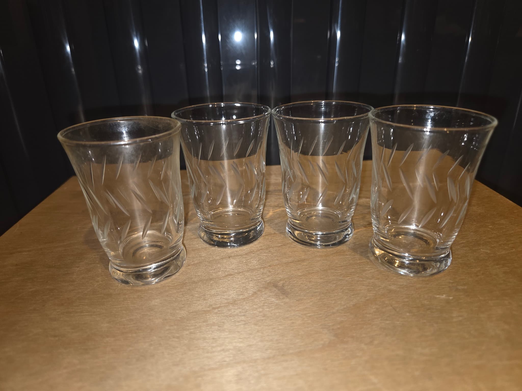 Vintage Etched Wheat Pattern Drinking Glasses - Set of 4 — photo 2 of 3