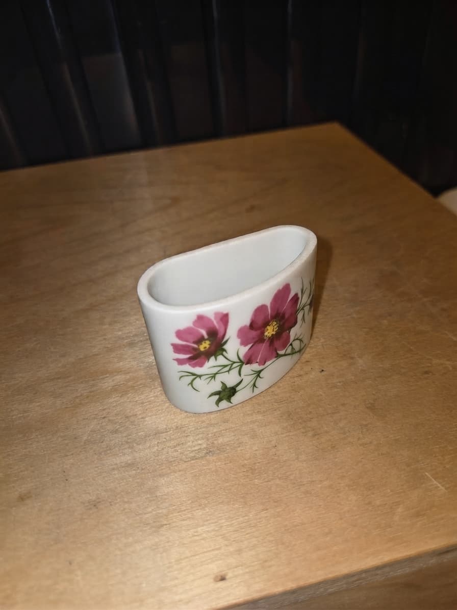 Vintage Floral Porcelain Napkin Ring - Elegant Table Decor — photo 1 of 2