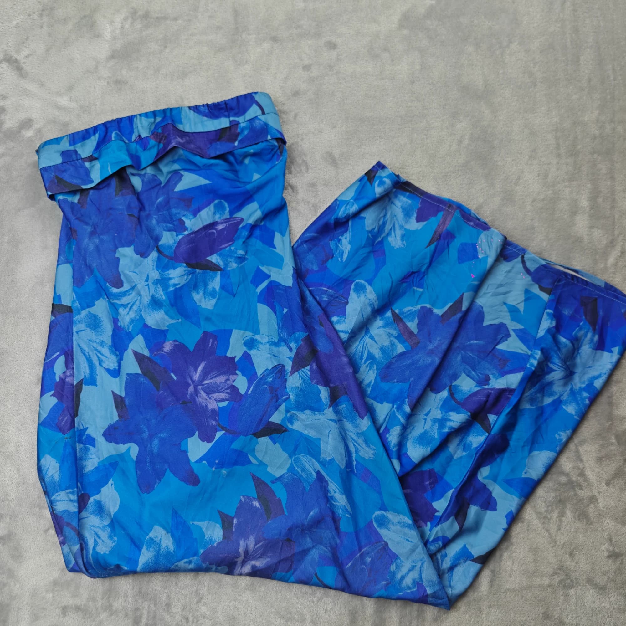 Billy J Blue Floral Strapless Dress Size 6 — photo 1 of 7