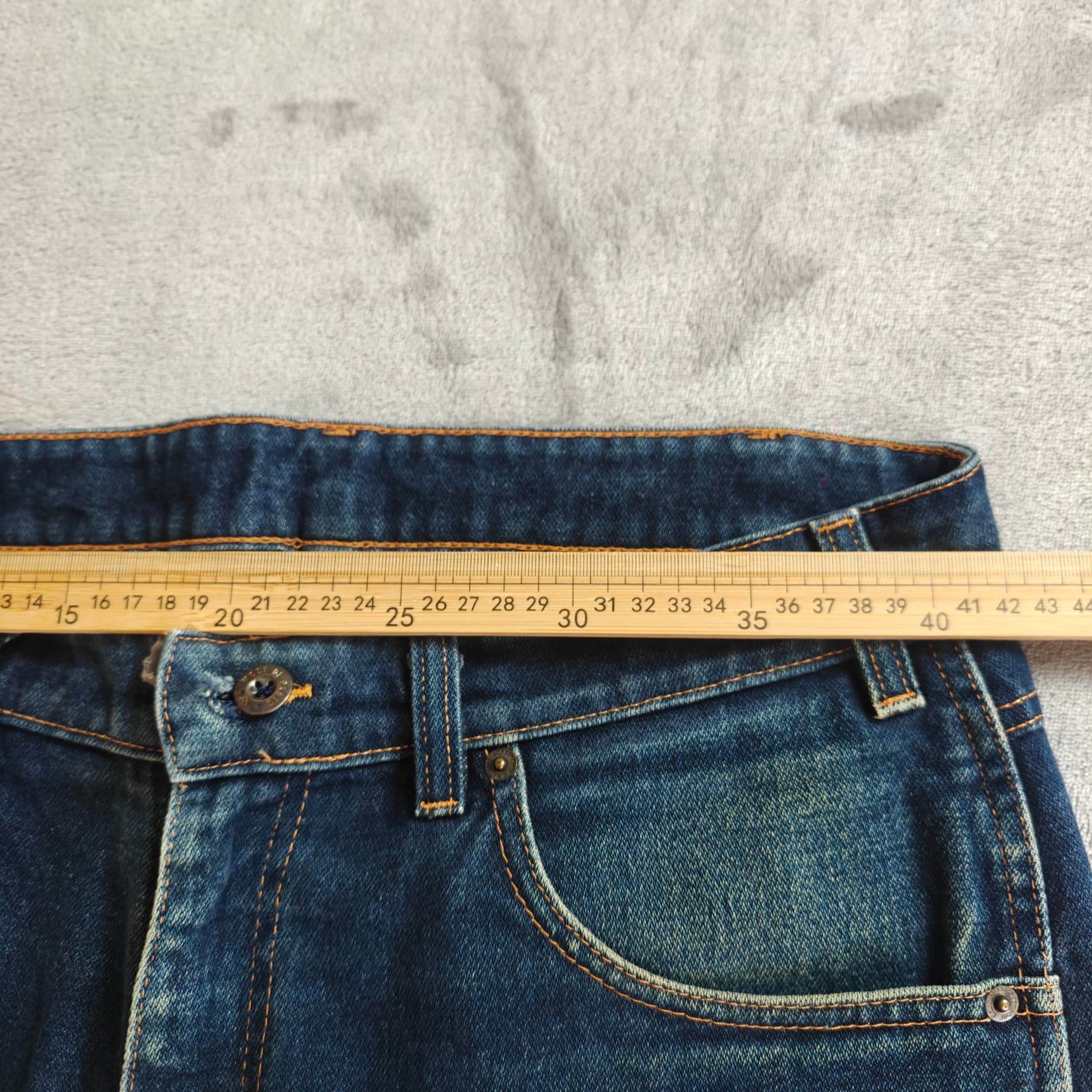 Vintage R.M. Williams Men's Denim Jeans Size 35 Blue Straight Leg — photo 4 of 10