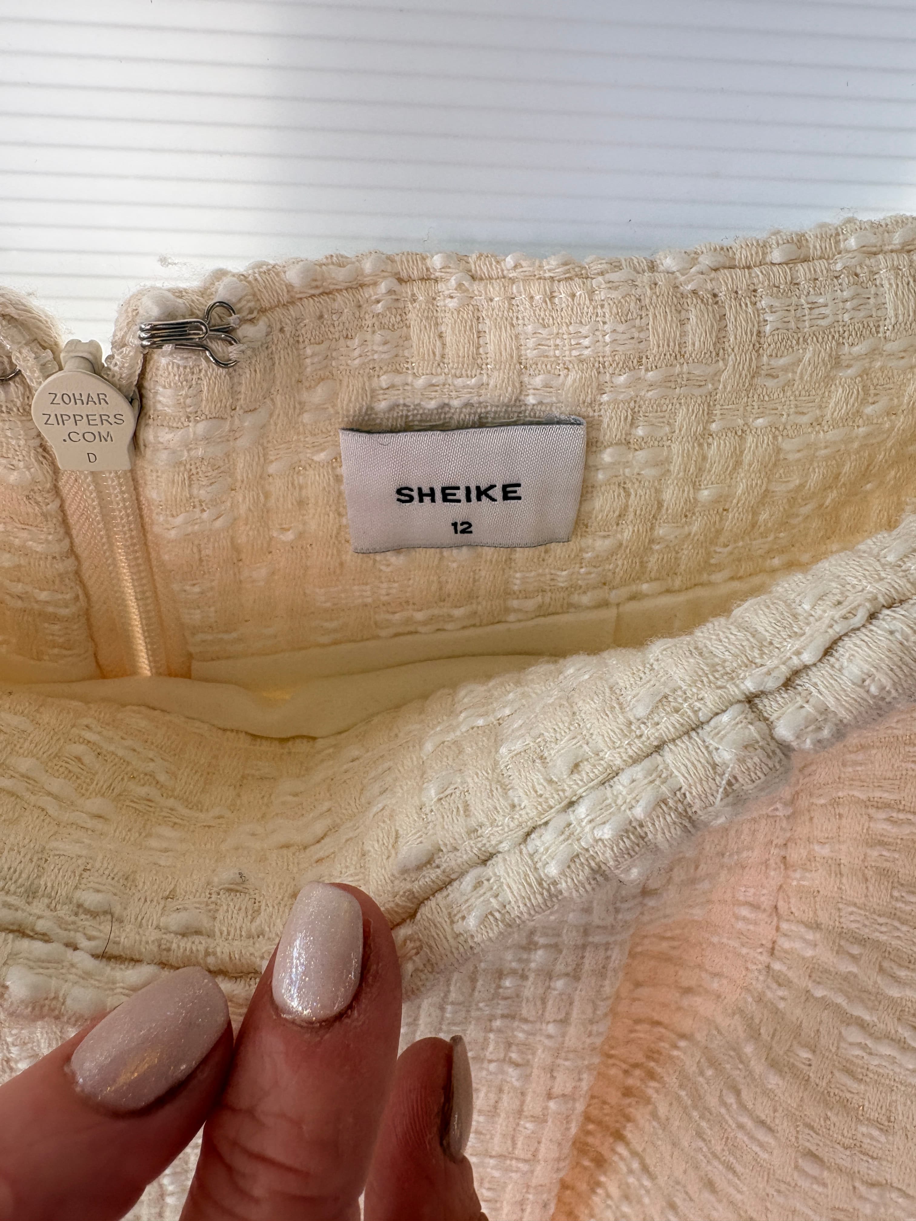 Sheike Tweed Mini Skirt Beige Women's Size 12 — photo 4 of 5