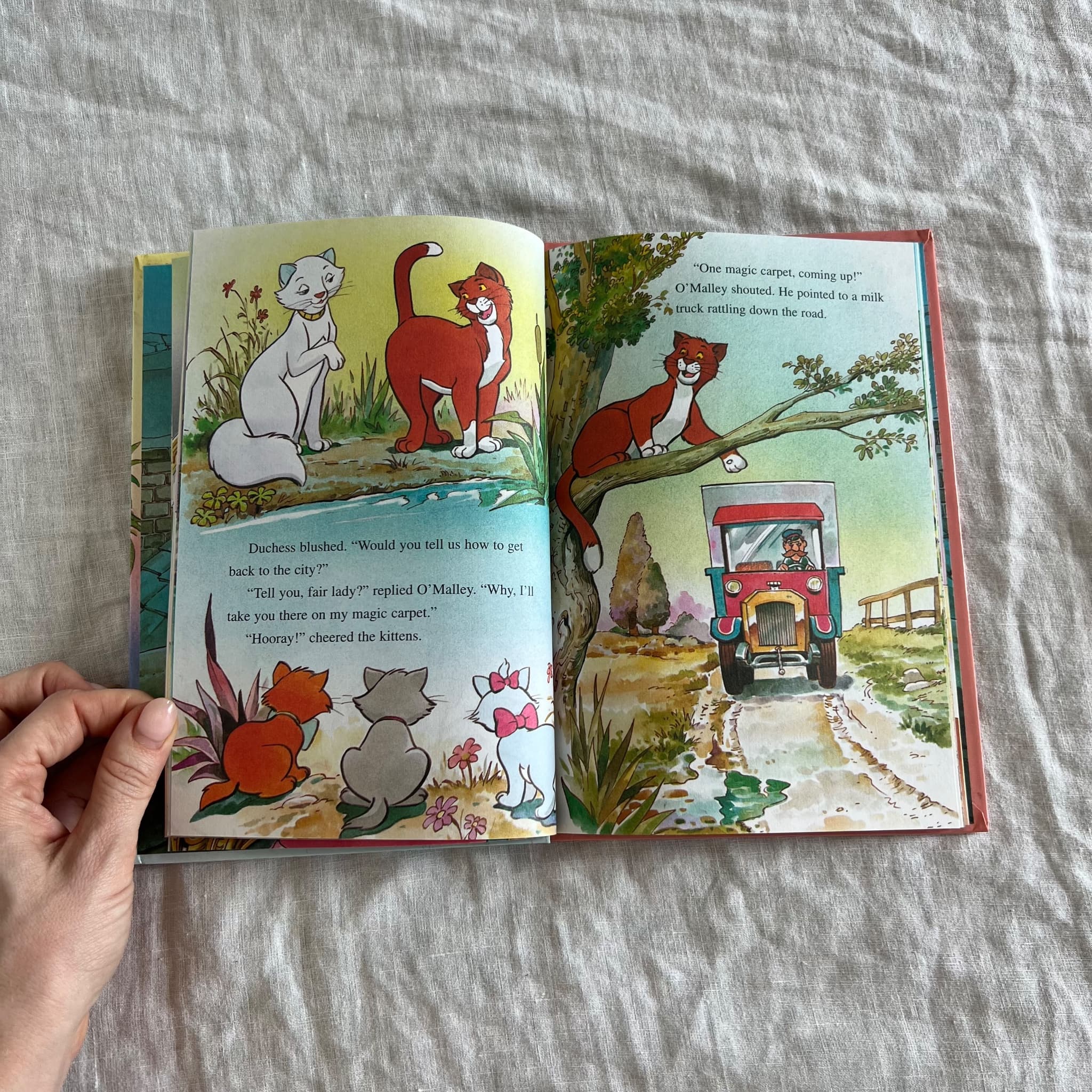 Walt Walt Disney's The Aristocats - Wonderful World Of Reading 1995 Hardcover Book — photo 5 of 5