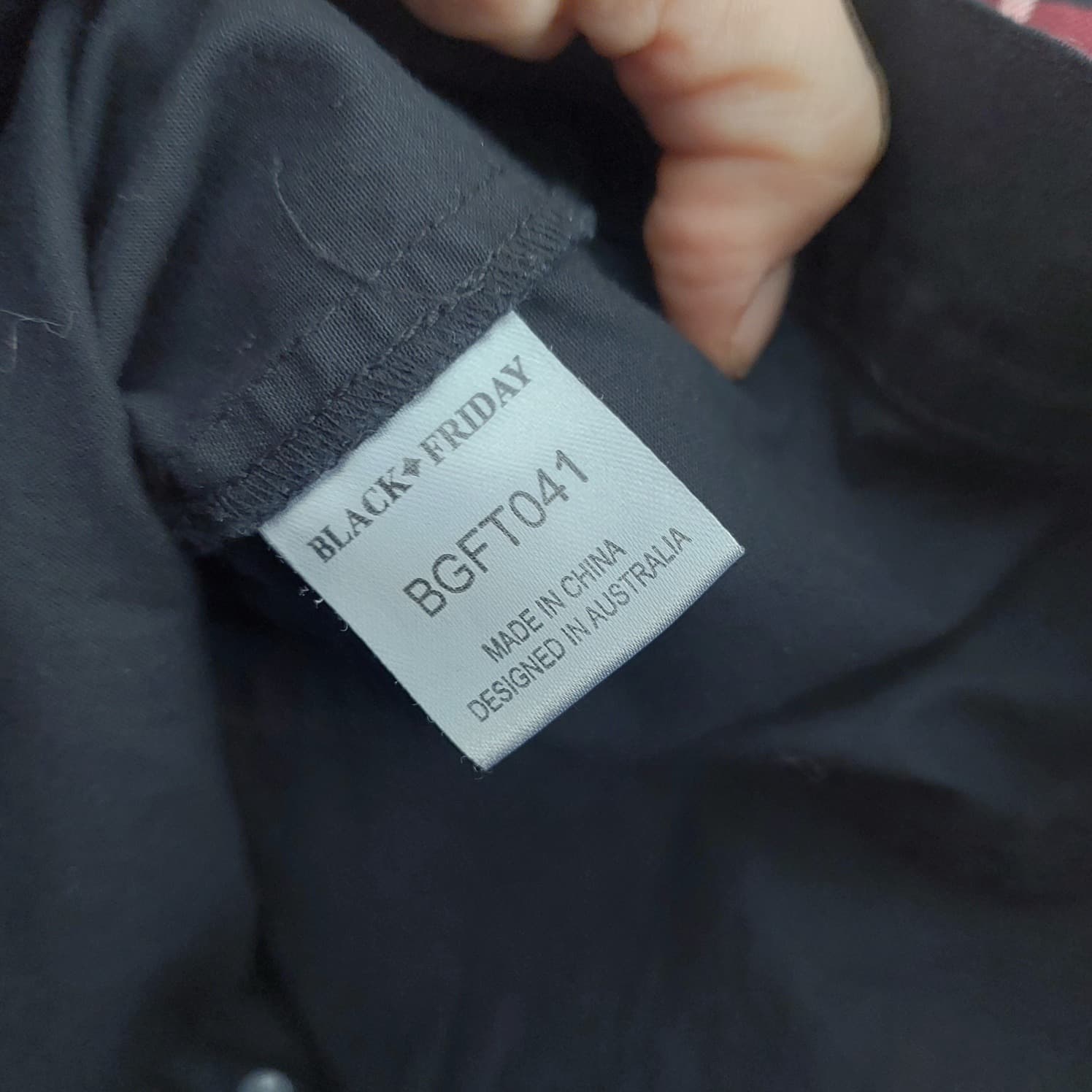 BLACK FRIDAY Split Plaid Cropped Jacket, Black and Red, Size 10 — photo 7 of 10