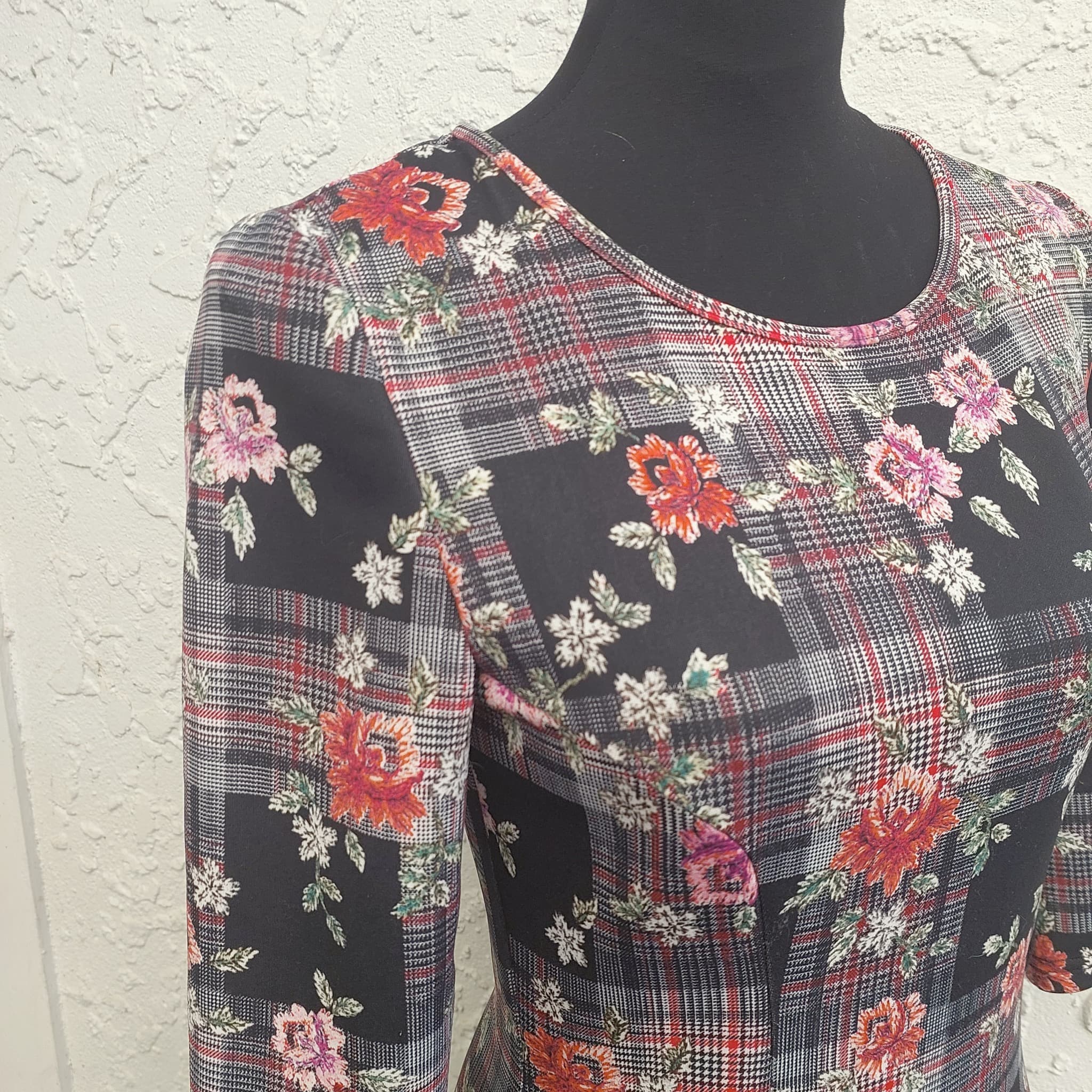 Contempo Sheath Dress, Floral and Plaid Print, Size 8 — photo 3 of 10