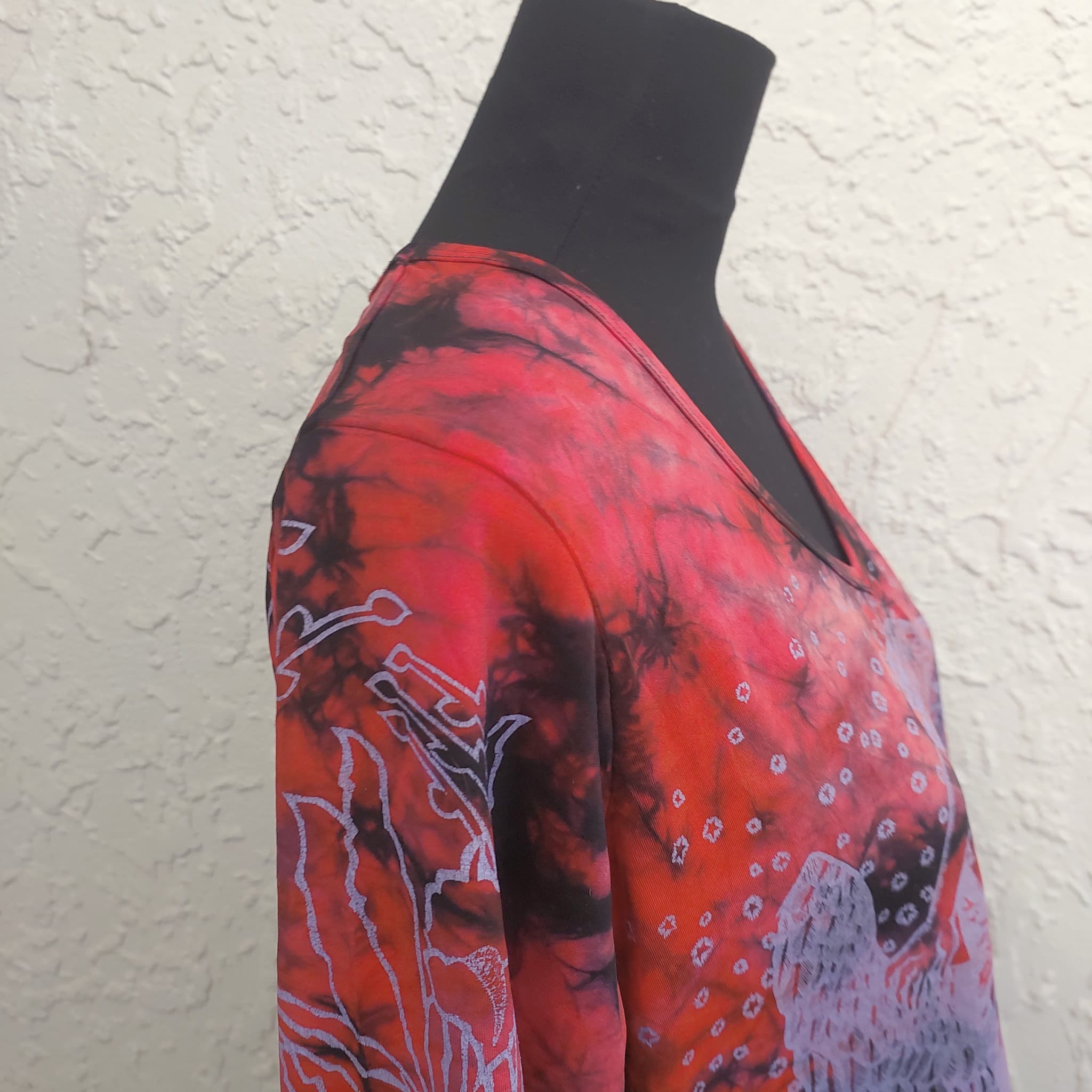 Vintage 90s Y2K Long Sleeve Top, Red Black Tie Dye, Angel Graphic — photo 8 of 10