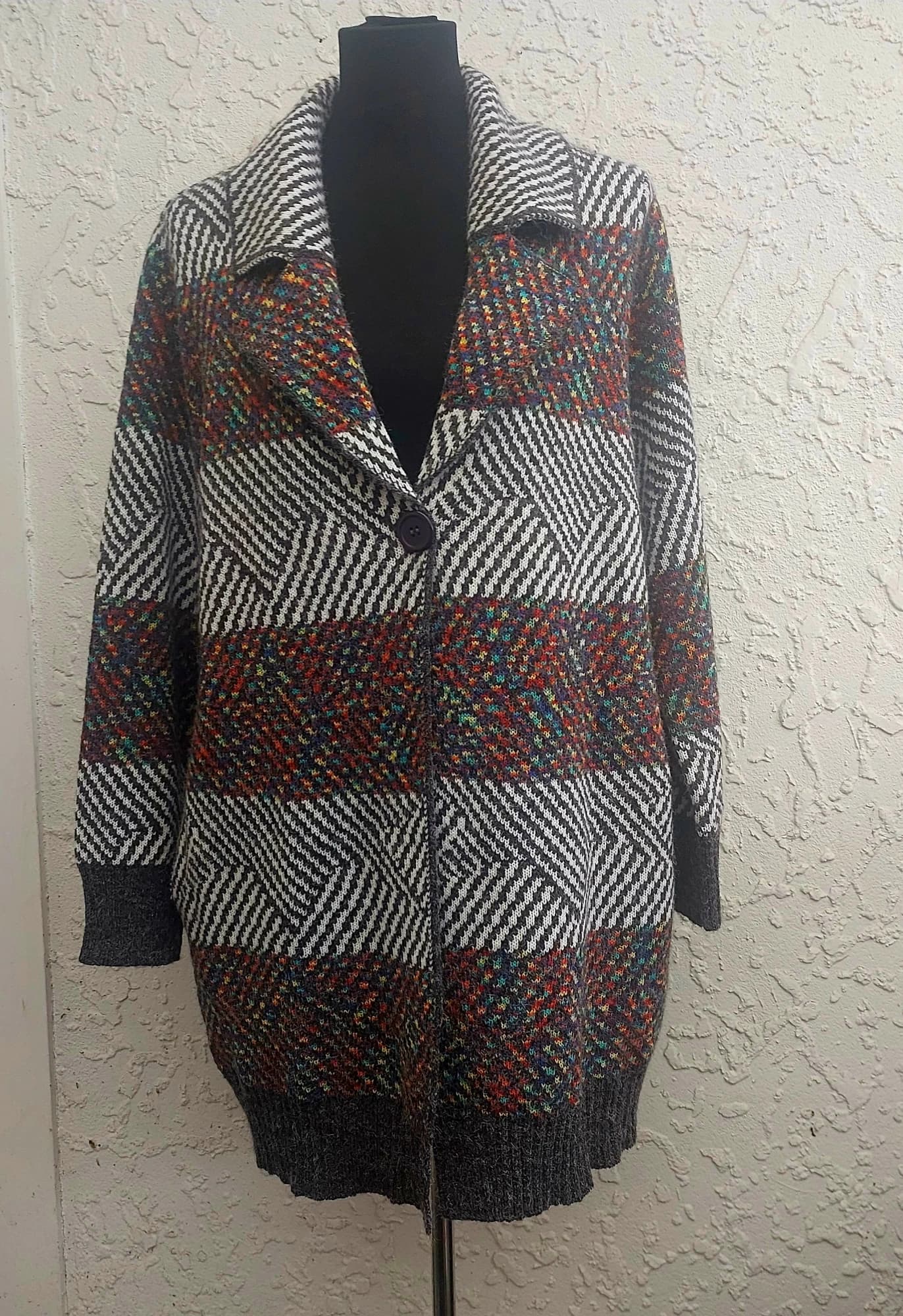 Vintage geometric chunky knit cardi-coat - Size M — photo 10 of 10
