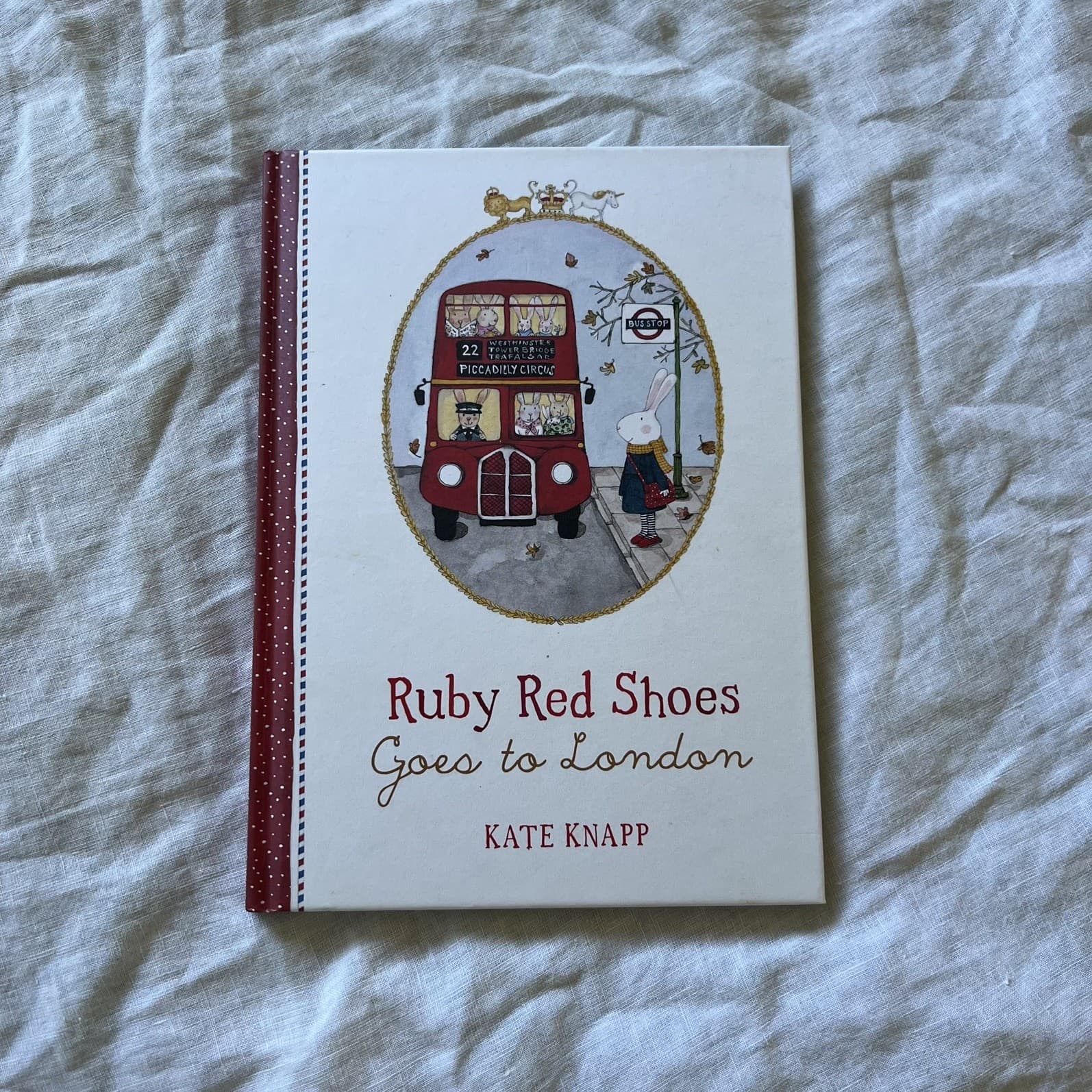 Ruby Red Shoes Goes to London Kate Knapp Hardcover Children's Picture Book
