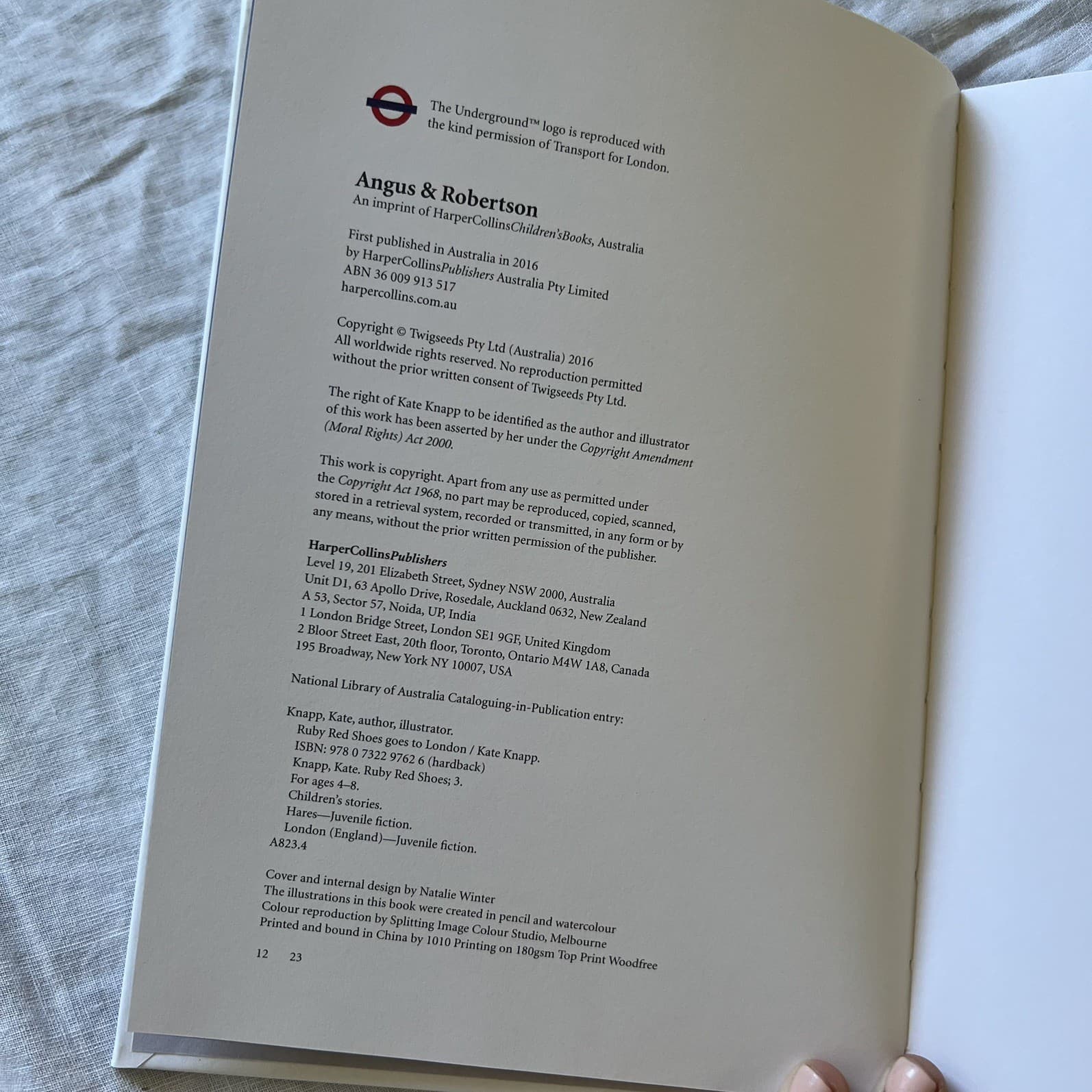 Ruby Red Shoes Goes to London Kate Knapp Hardcover Children's Picture Book — photo 4 of 4