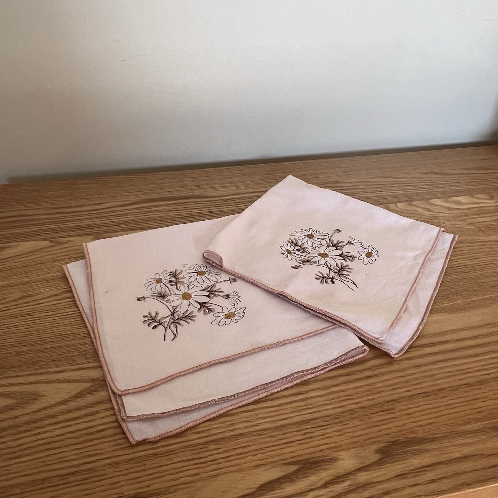Set 2 Vintage Daisy Floral Embroidered Cotton Hankie Bag Charm Coquette Decor