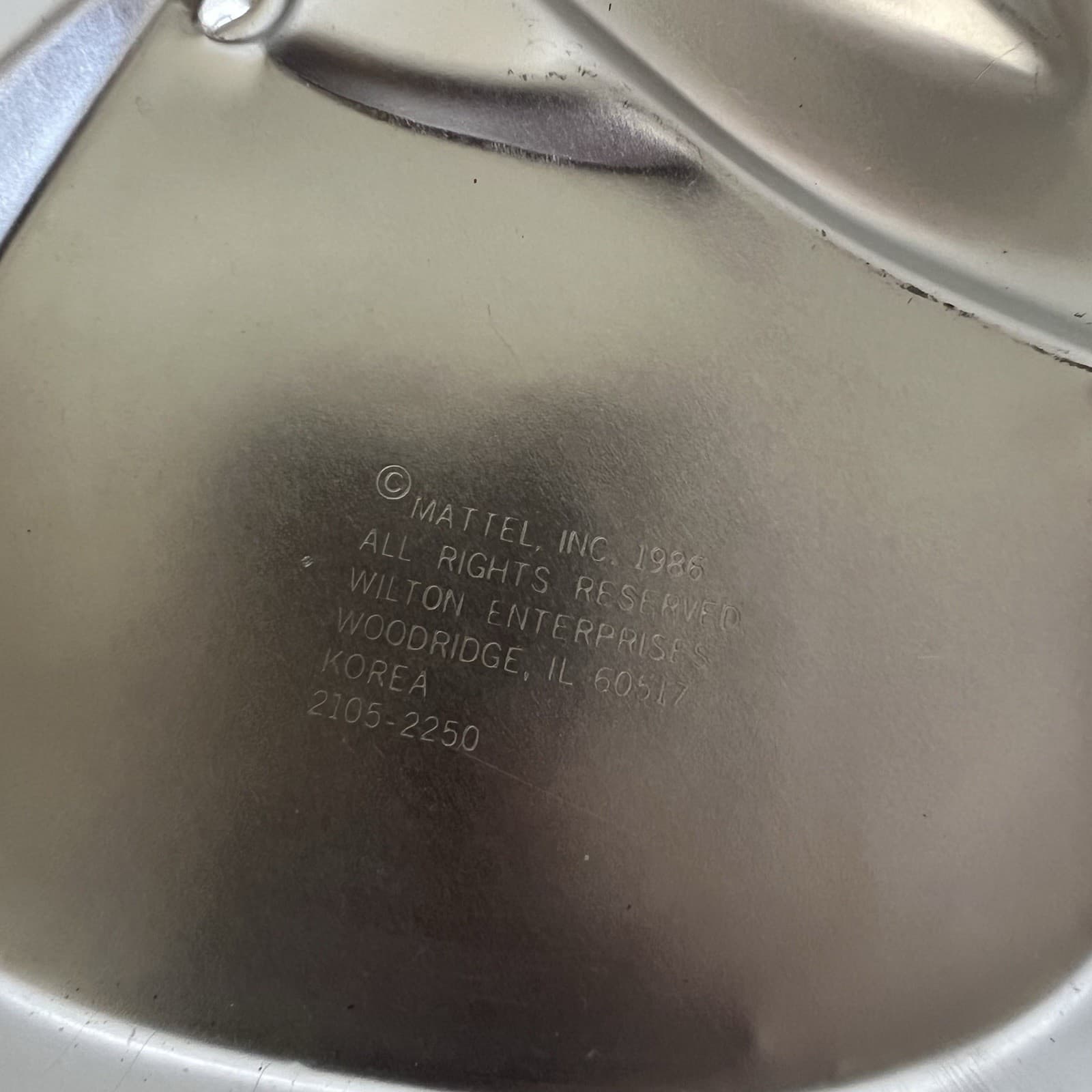 Vintage Wilton Barbie 1986 3D Cake Tin / Jelly Mold Baking Pan — photo 3 of 3