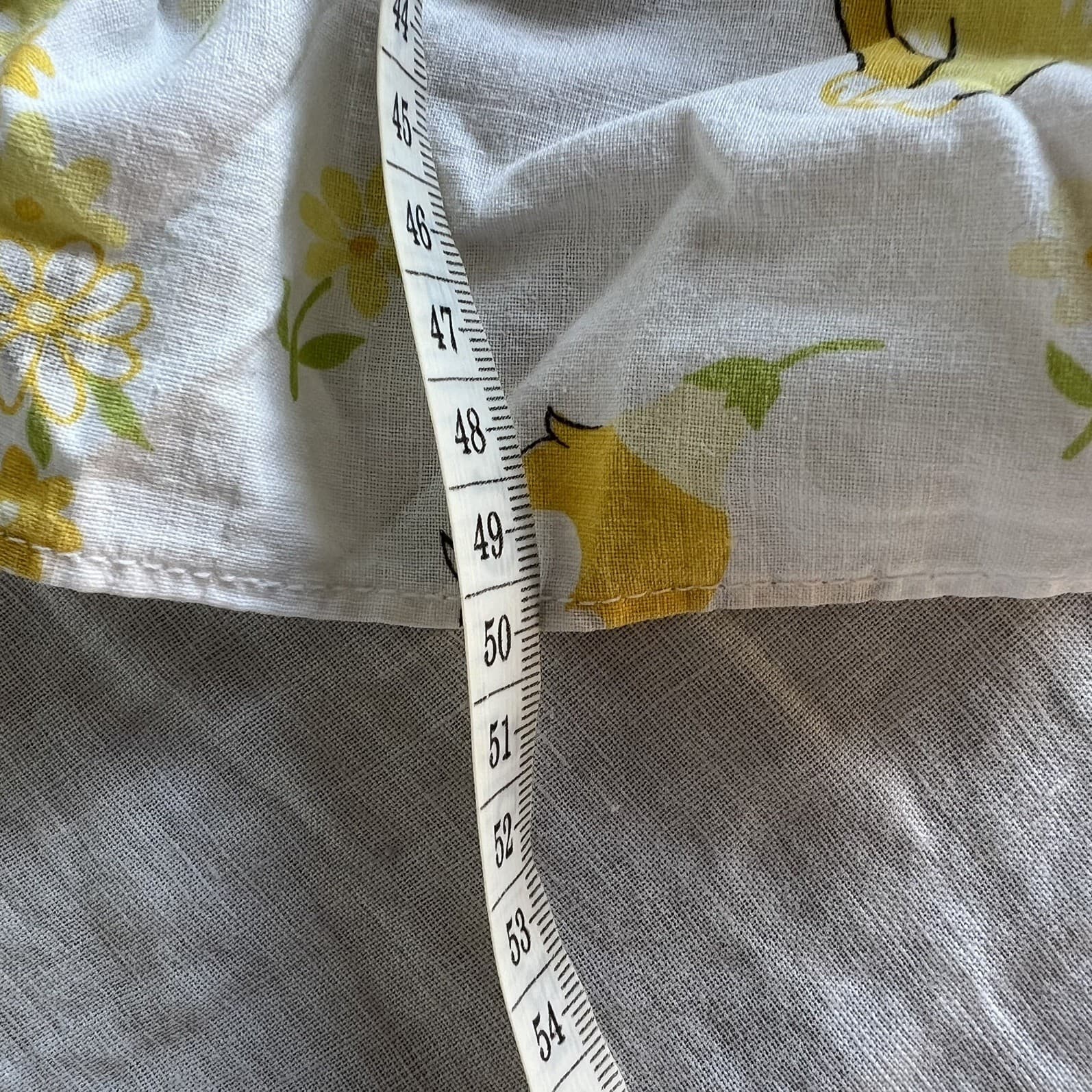 Vintage 1970s Cotton Cot Blanket Sheet Yellow Puppies Chicks Floral Craft Fabric — photo 3 of 8