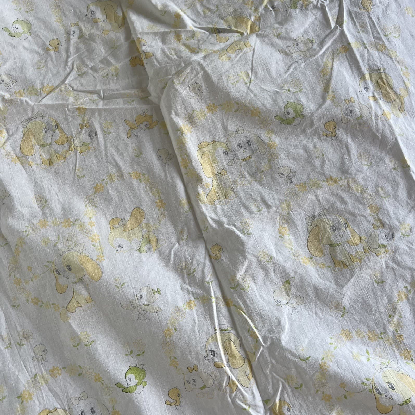 Vintage 1970s Cotton Cot Blanket Sheet Yellow Puppies Chicks Floral Craft Fabric — photo 6 of 8
