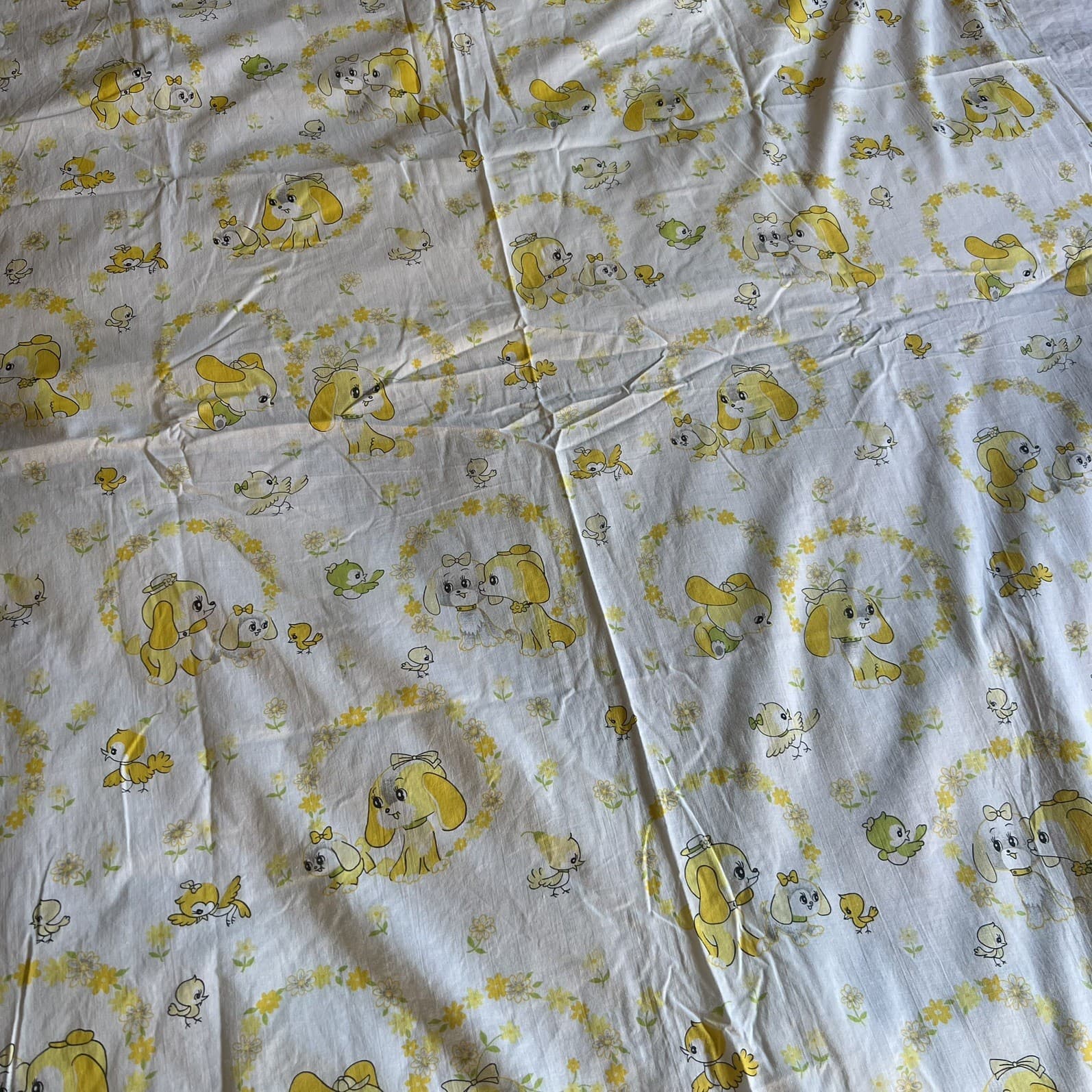 Vintage 1970s Cotton Cot Blanket Sheet Yellow Puppies Chicks Floral Craft Fabric — photo 7 of 8