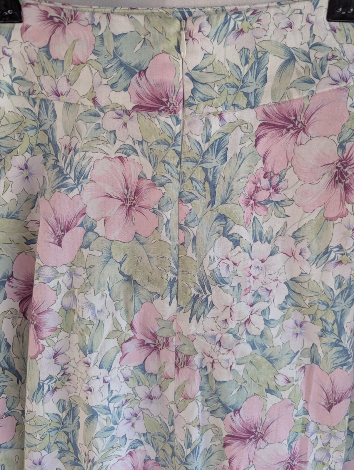 Review Floral Knee Length Skirt Blue Green Cocktail Flare A Line Wedding Size 12 — photo 6 of 8