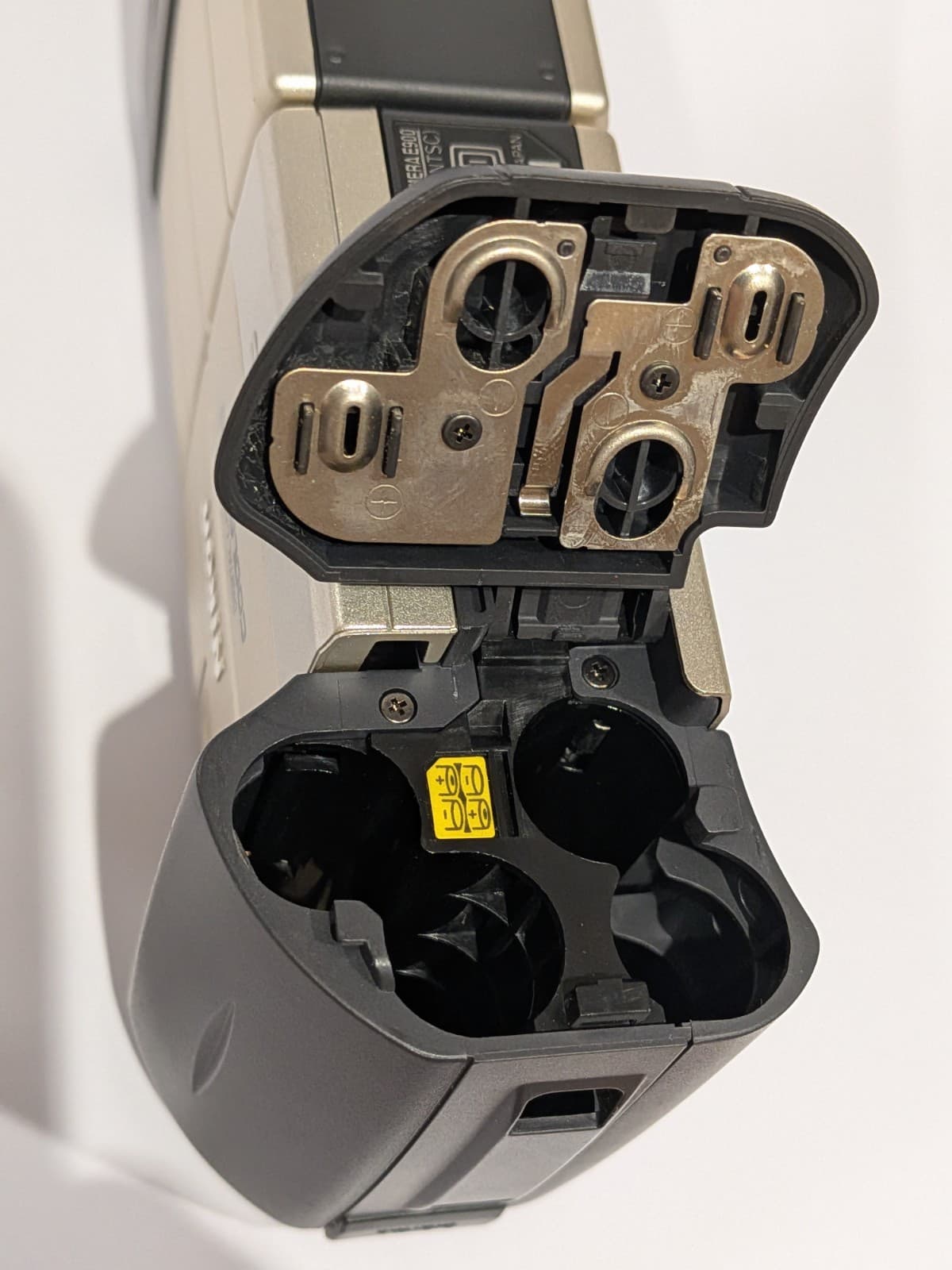 Nikon E900 1.2MP Vintage Digital Camera Tested Working Swivel Body CompactFlash — photo 11 of 13