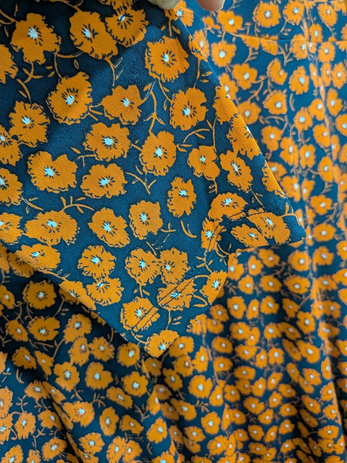 Leona Edmiston Dress AU 14 Orange Floral Long Sleeve A Line Cocktail Wedding — photo 4 of 10