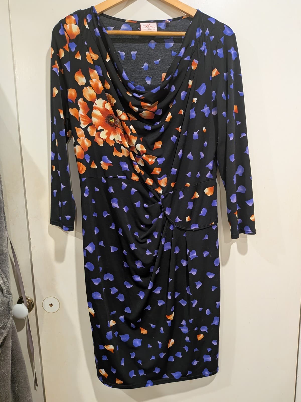Leona Edmiston Dress Size 14 Floral Ruched Cowl Neck Cocktail Wedding Party — photo 3 of 11