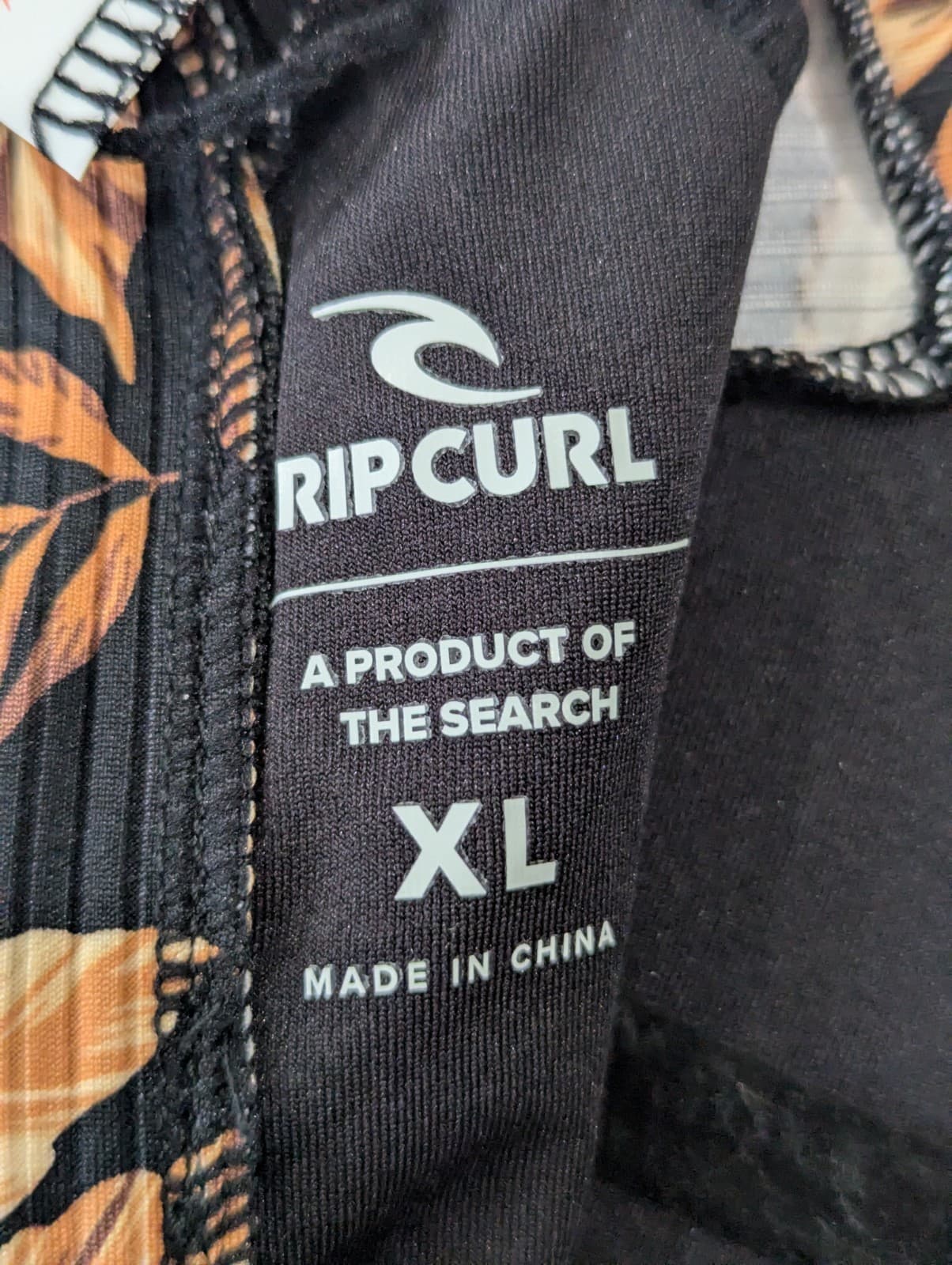 Rip Curl Surf Suit Plus Size XL US L Long Sleeve Black Floral One Piece Swim — photo 13 of 13
