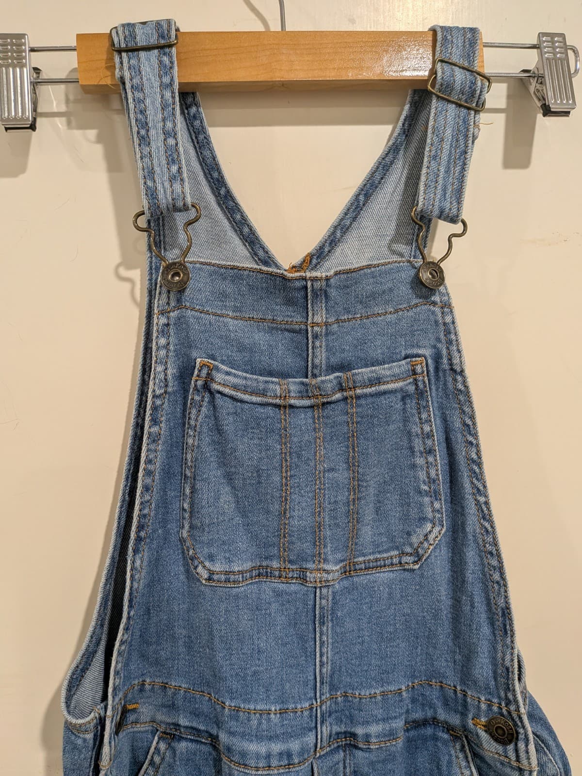 OshKosh B'gosh Denim Overalls Youth 12 Y2K Dungarees Light Wash Adjustable Bib — photo 5 of 10